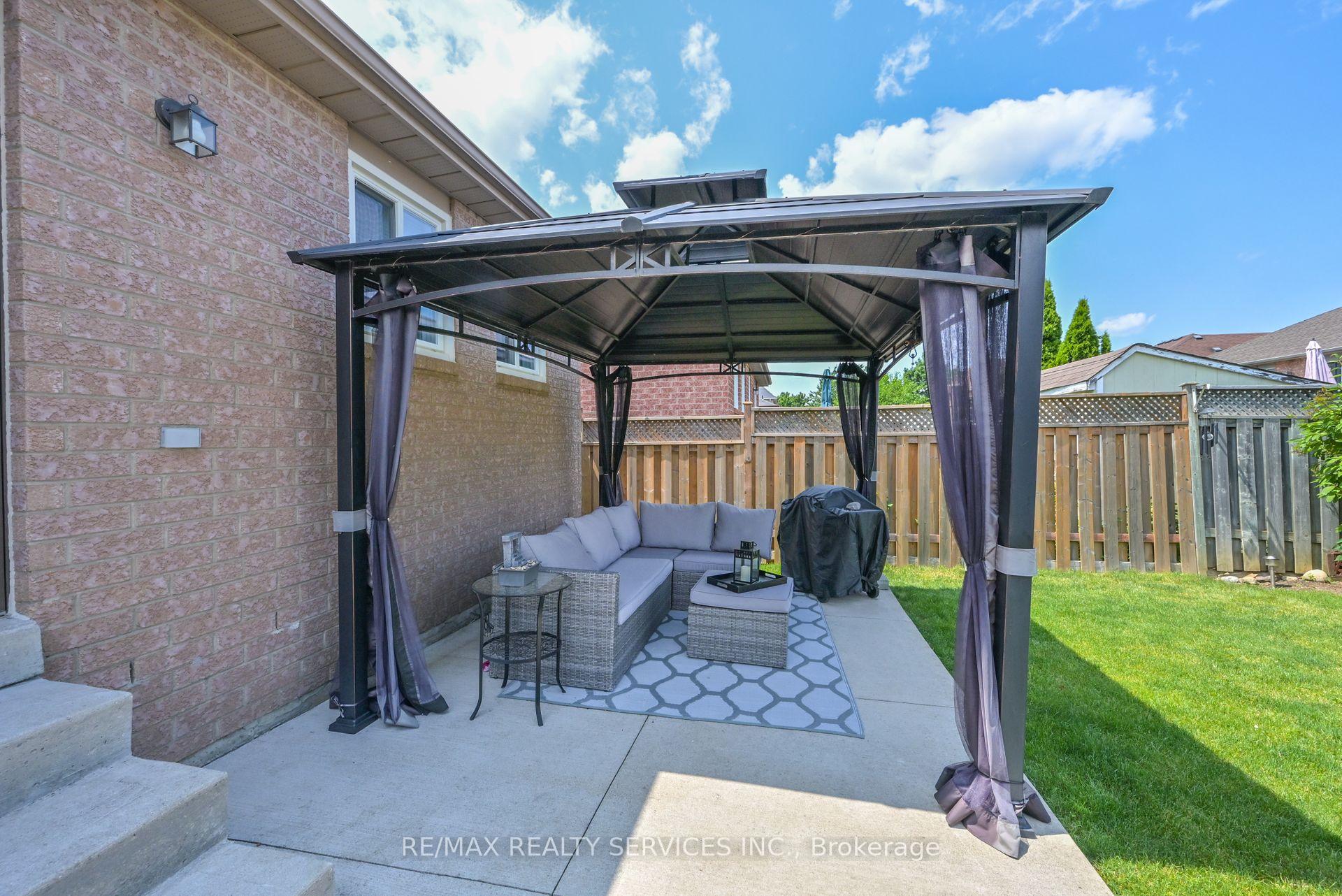 Photo 28 of 59 Springview Drive, Brampton, Brampton West — HOMEH