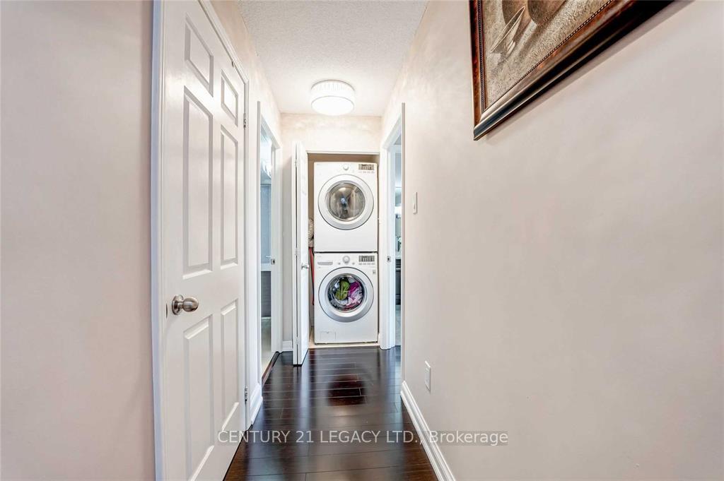 Photo 12 of Unit 408, 24 Hanover Road, Brampton, Queen Street Corridor — HOMEH