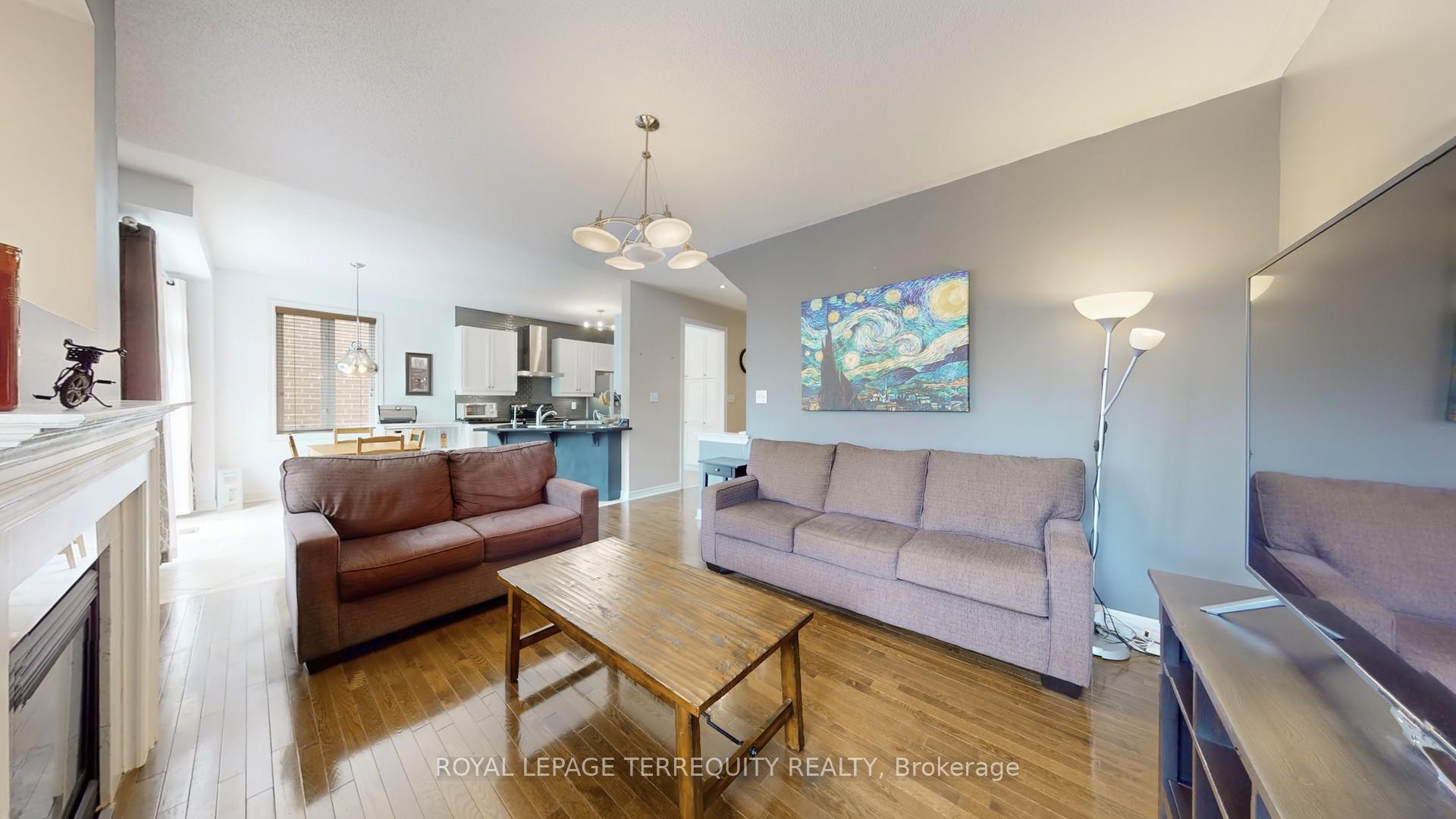 Photo 4 of 69 Vine Cliff Boulevard, Markham, Victoria Manor-Jennings Gate — HOMEH