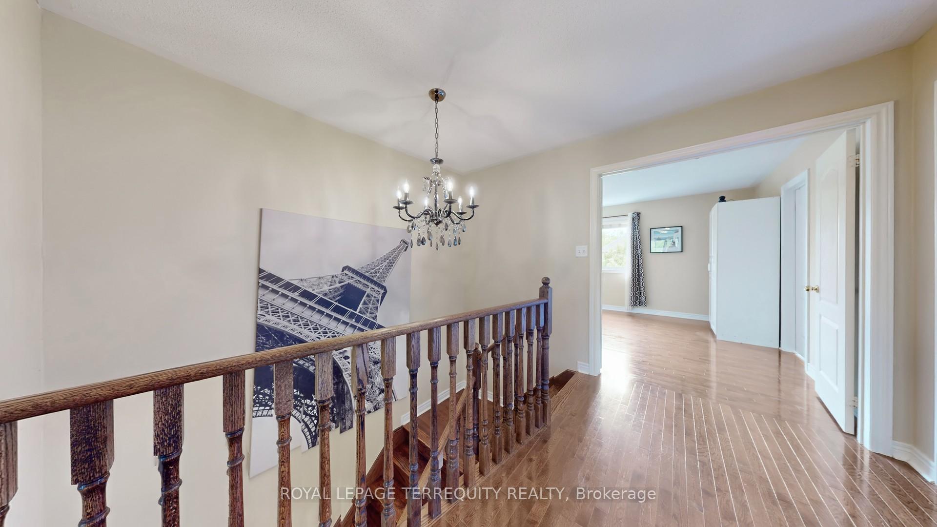 Photo 24 of 69 Vine Cliff Boulevard, Markham, Victoria Manor-Jennings Gate — HOMEH