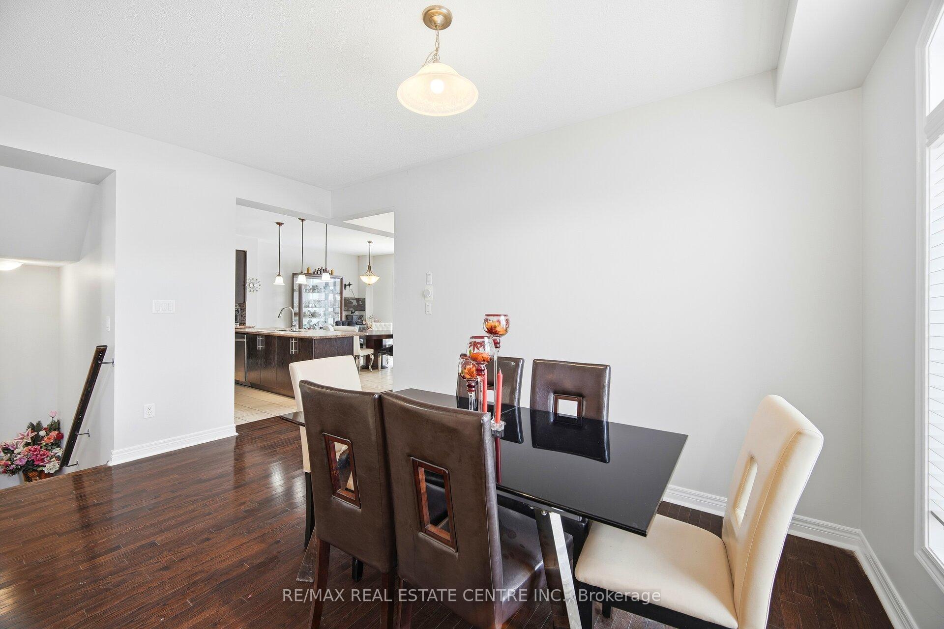 Photo 9 of 38 Lightcatcher Circle, Brampton, Bram East — HOMEH