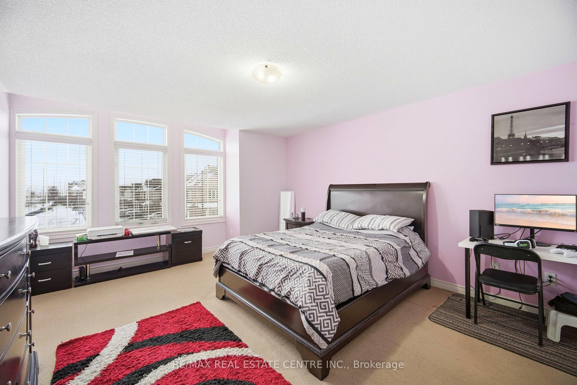 Photo 31 of 38 Lightcatcher Circle, Brampton, Bram East — HOMEH