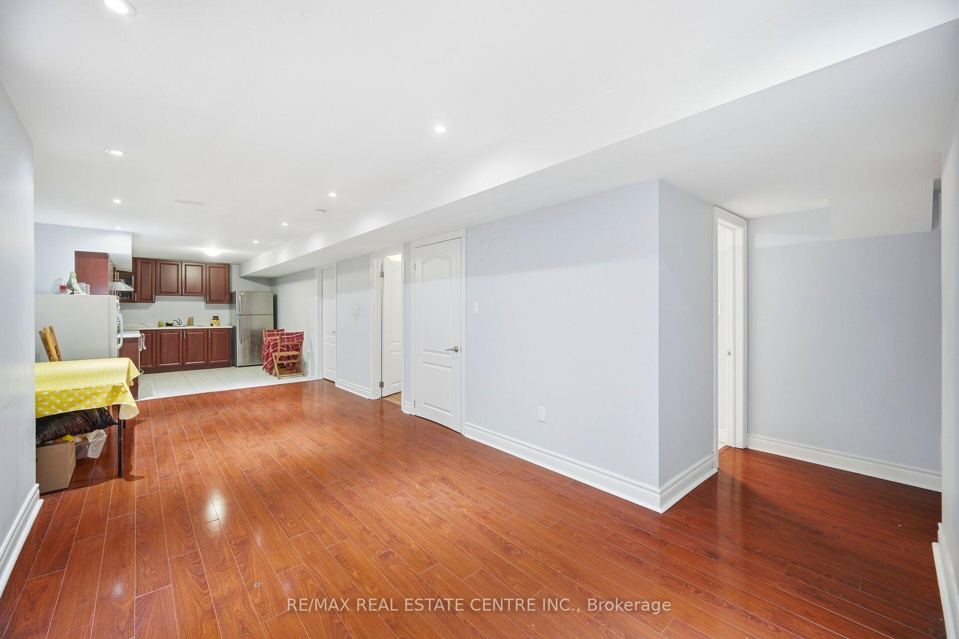 Photo 42 of 38 Lightcatcher Circle, Brampton, Bram East — HOMEH