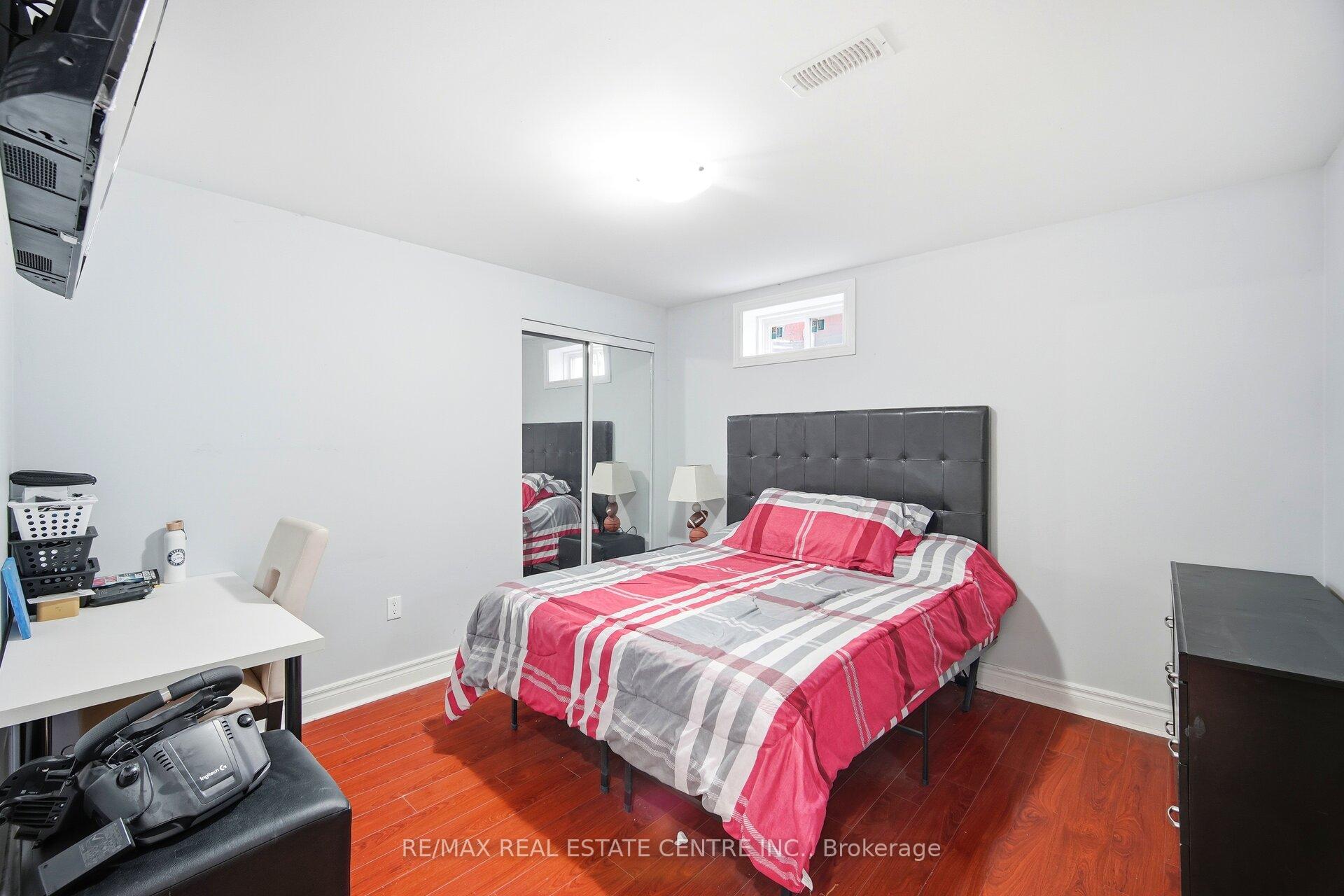 Photo 43 of 38 Lightcatcher Circle, Brampton, Bram East — HOMEH