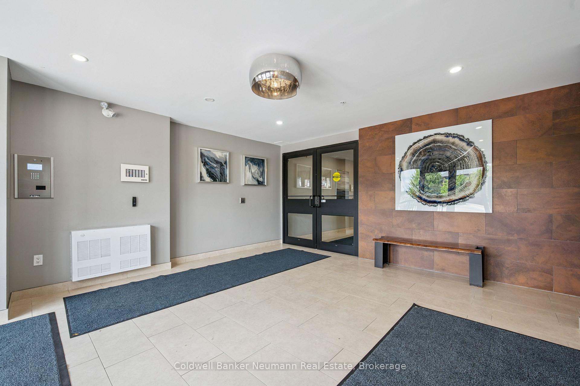 Photo 5 of Unit 204, 25 Kay Crescent, Guelph, Pineridge/Westminster Woods — HOMEH