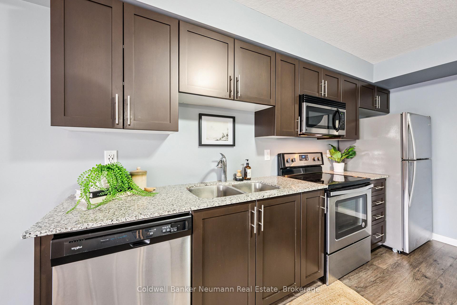 Photo 16 of Unit 204, 25 Kay Crescent, Guelph, Pineridge/Westminster Woods — HOMEH