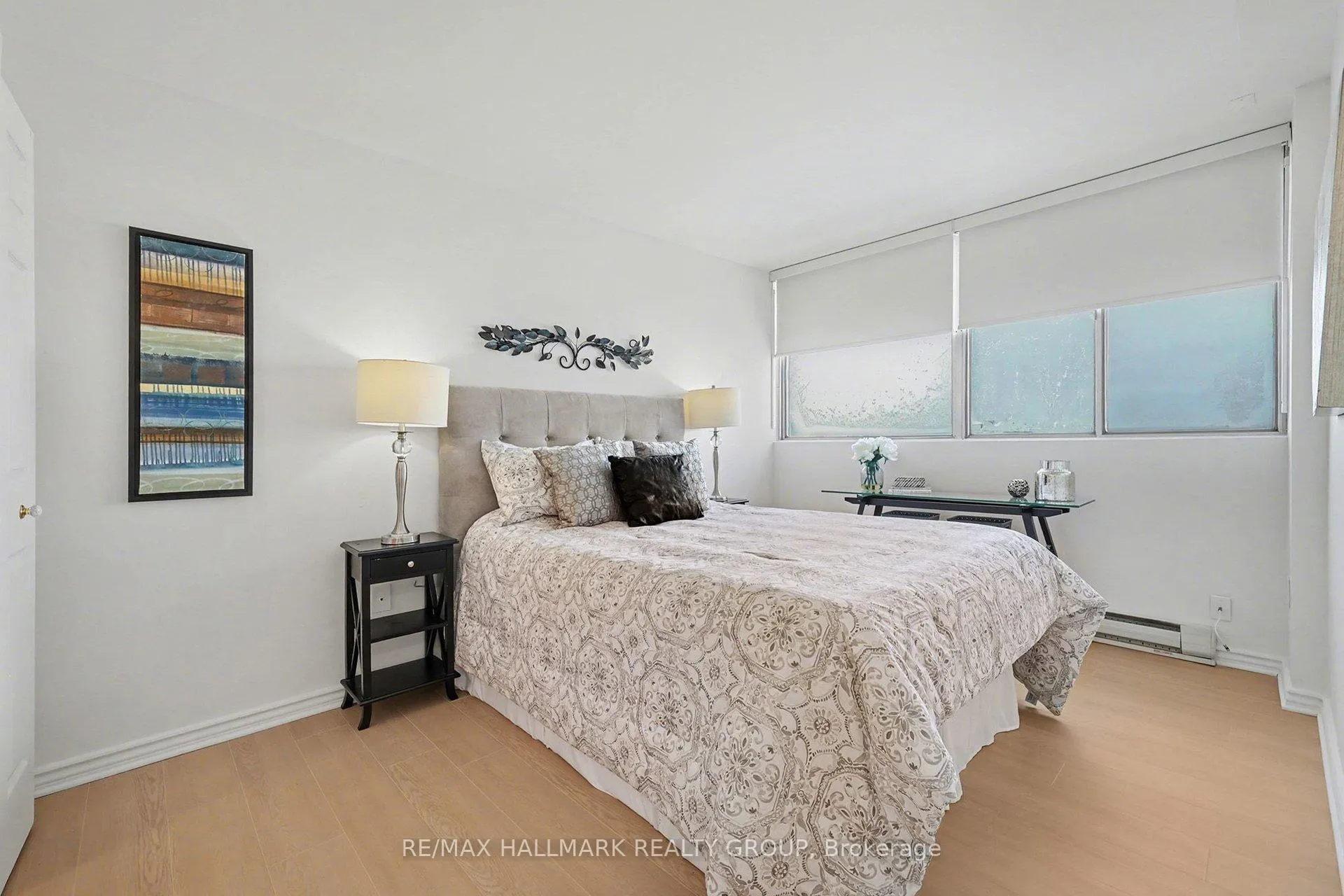 Photo 15 of Unit PH2, 530 Laurier Avenue W, Ottawa, Ottawa Centre — HOMEH