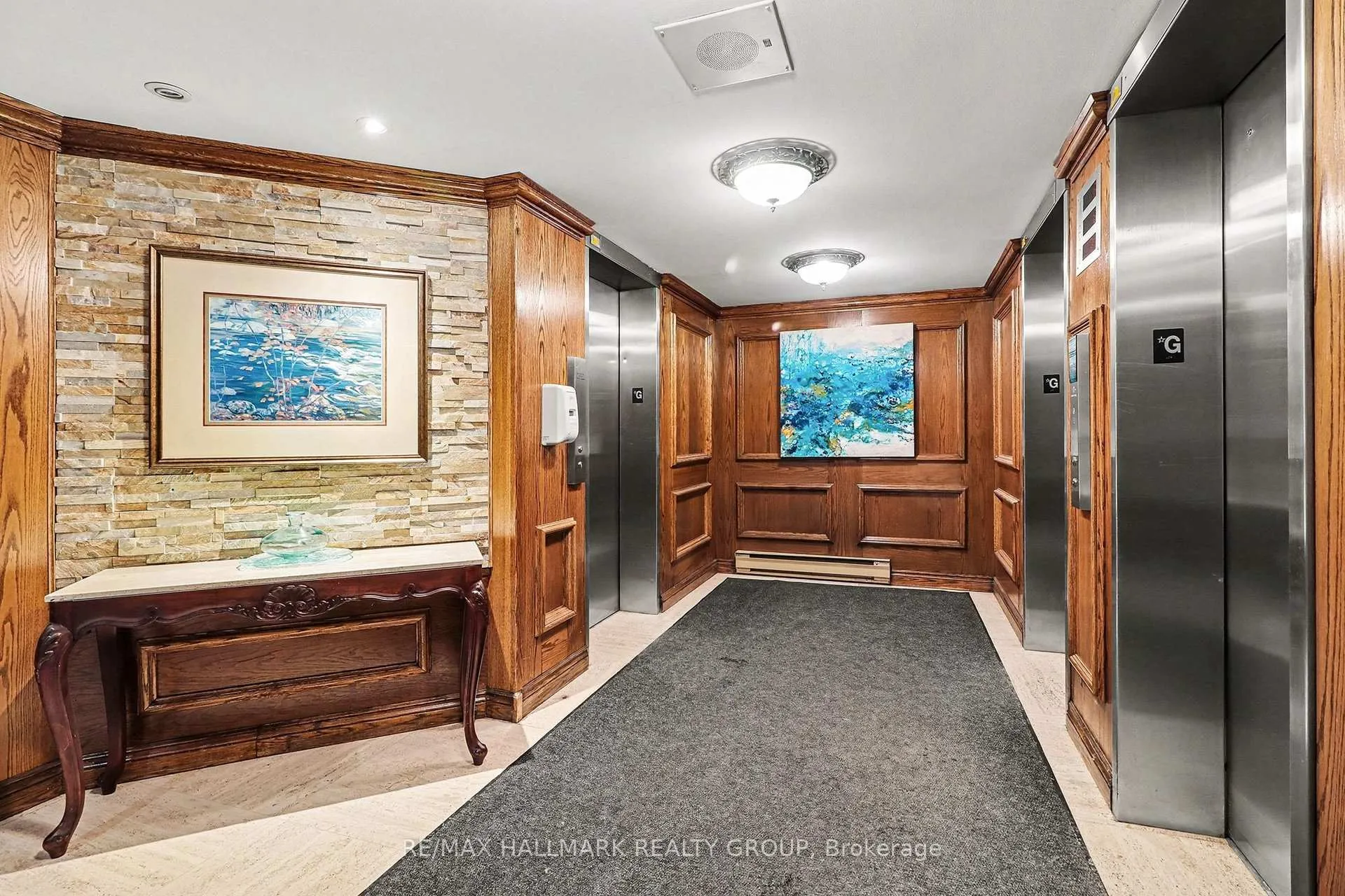 Photo 32 of Unit PH2, 530 Laurier Avenue W, Ottawa, Ottawa Centre — HOMEH