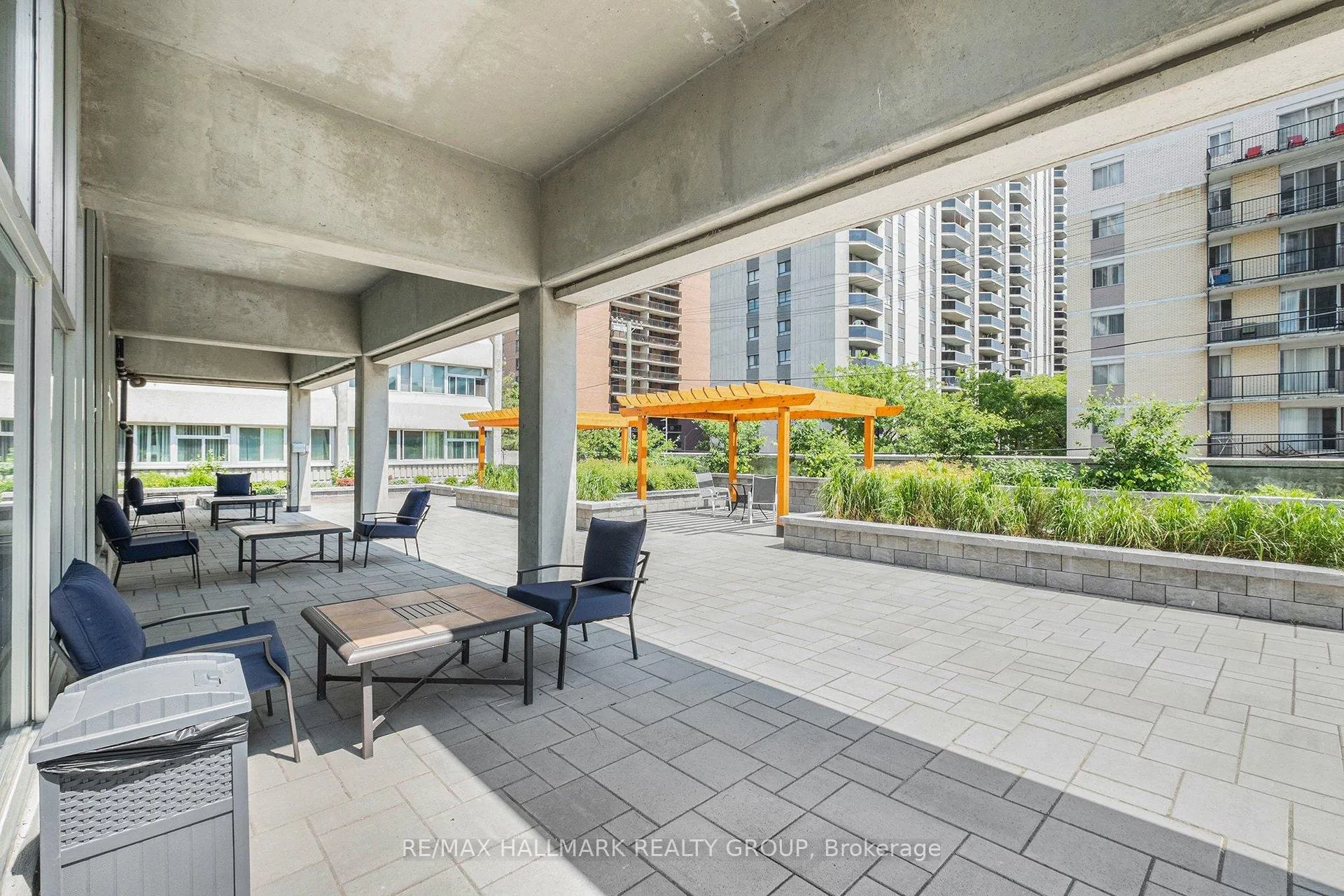 Photo 35 of Unit PH2, 530 Laurier Avenue W, Ottawa, Ottawa Centre — HOMEH