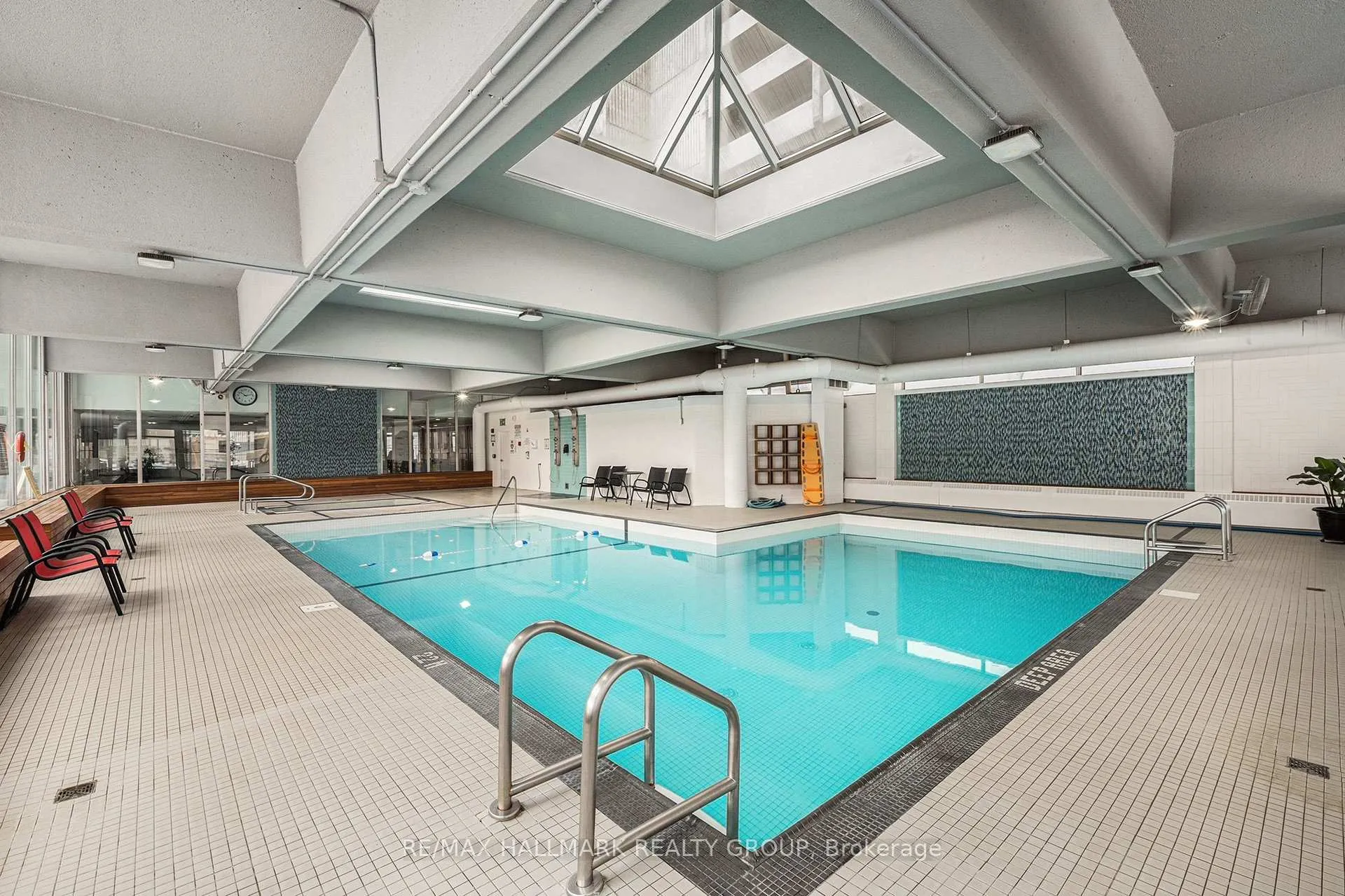 Photo 37 of Unit PH2, 530 Laurier Avenue W, Ottawa, Ottawa Centre — HOMEH