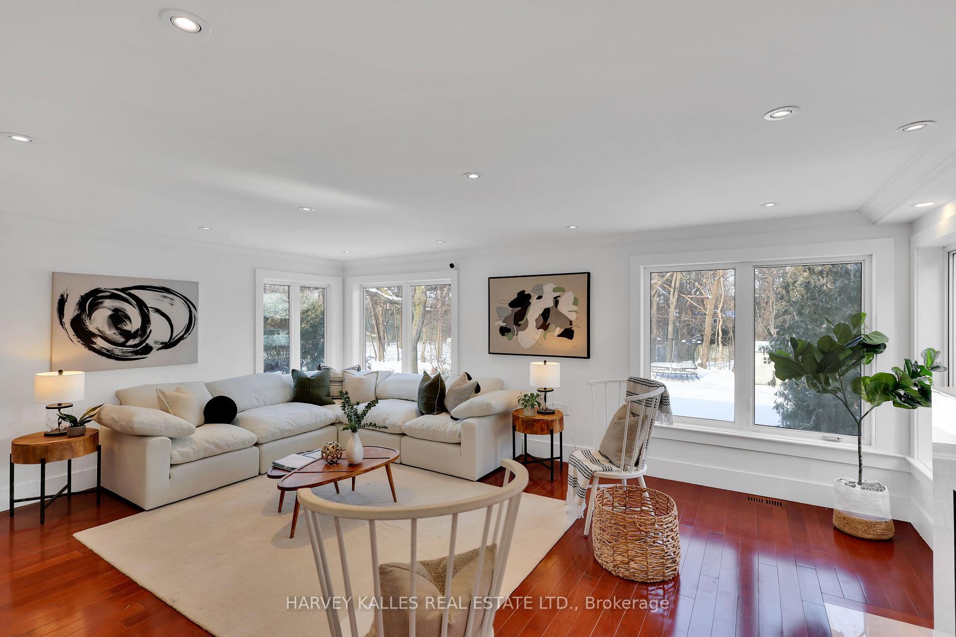 Photo 19 of 12 Armour Boulevard, Toronto, Bedford Park-Nortown — HOMEH