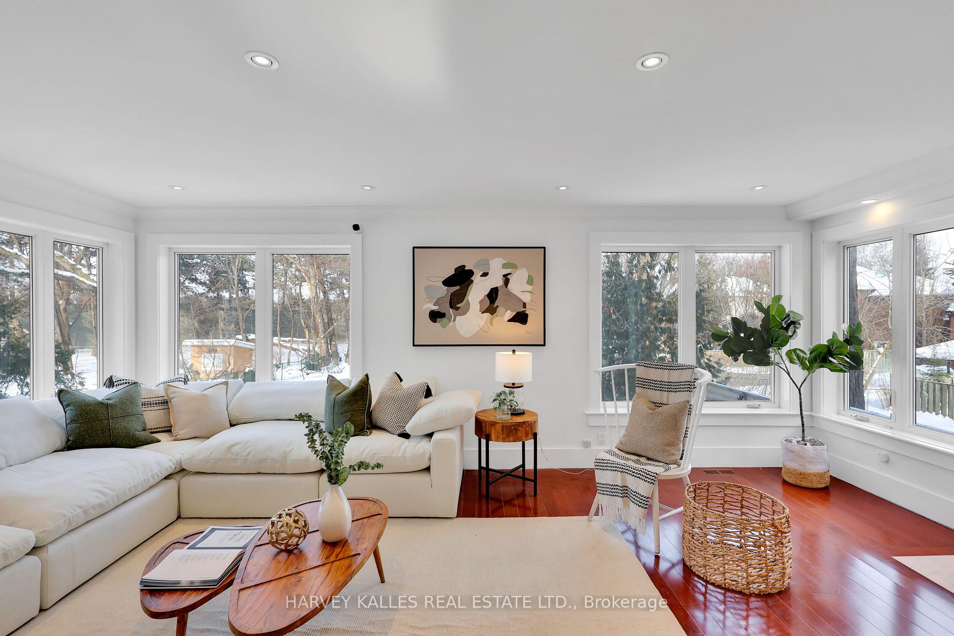 Photo 20 of 12 Armour Boulevard, Toronto, Bedford Park-Nortown — HOMEH
