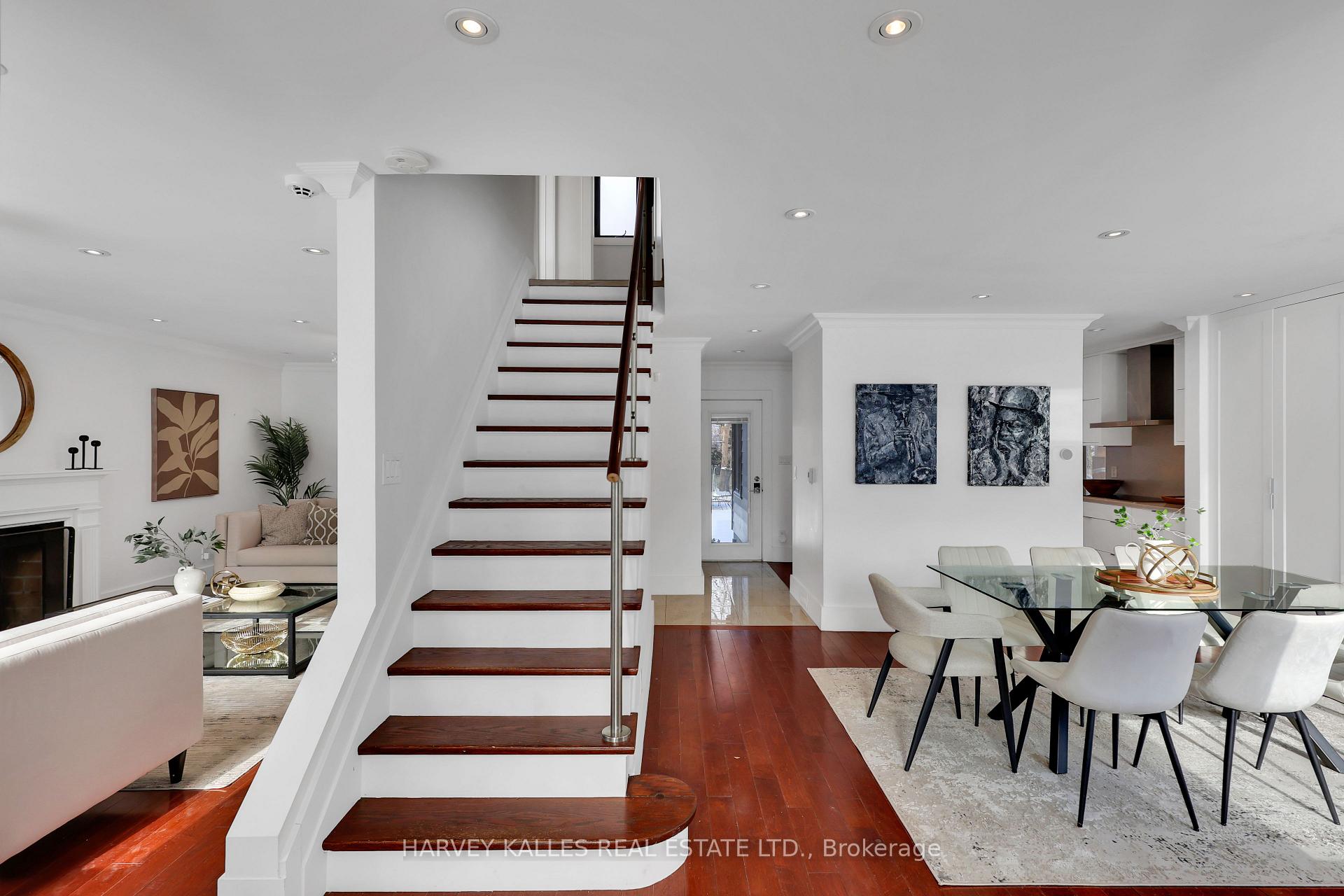 Photo 21 of 12 Armour Boulevard, Toronto, Bedford Park-Nortown — HOMEH