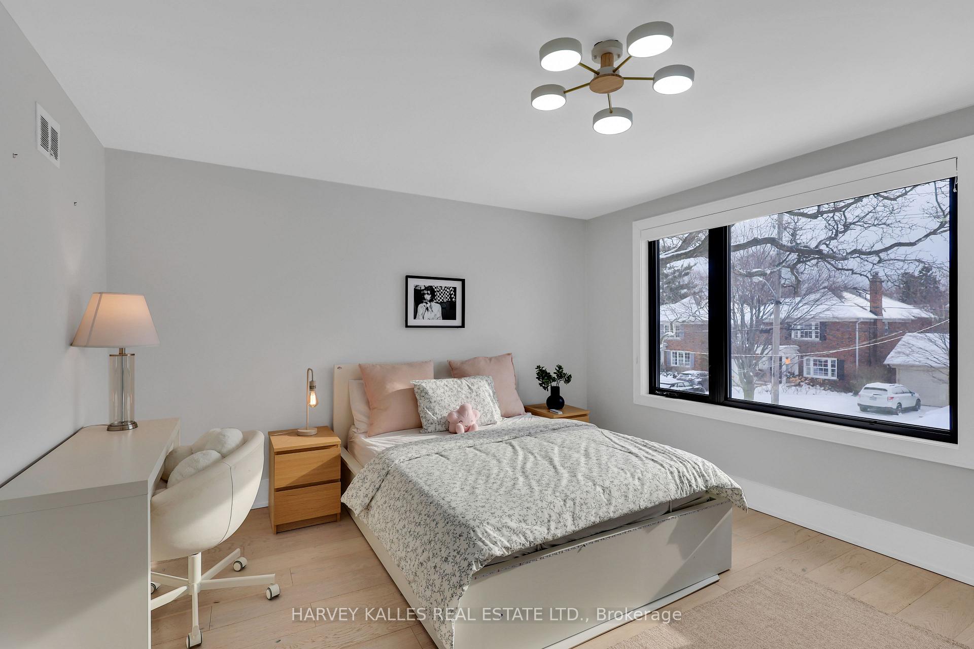 Photo 31 of 12 Armour Boulevard, Toronto, Bedford Park-Nortown — HOMEH