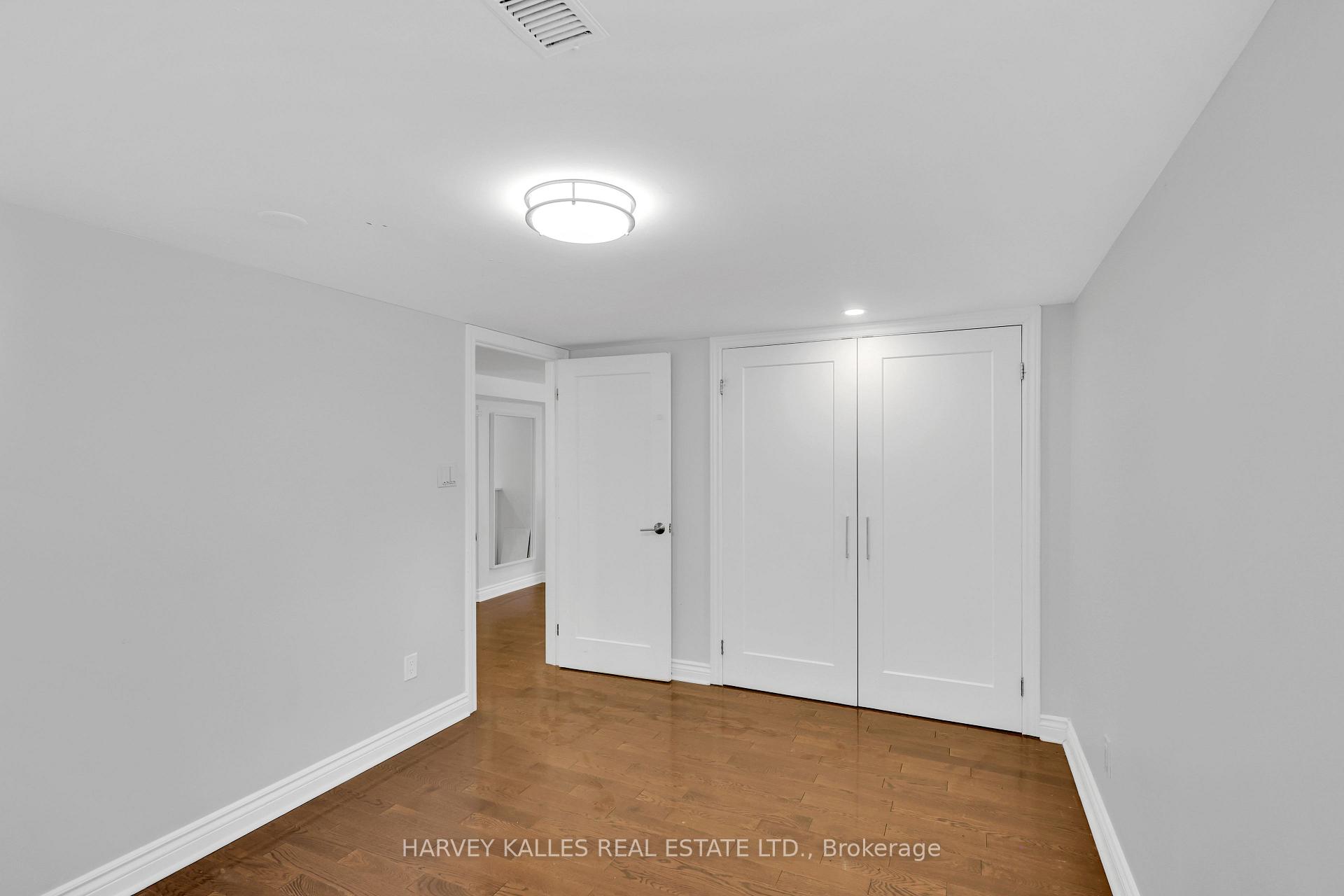 Photo 44 of 12 Armour Boulevard, Toronto, Bedford Park-Nortown — HOMEH