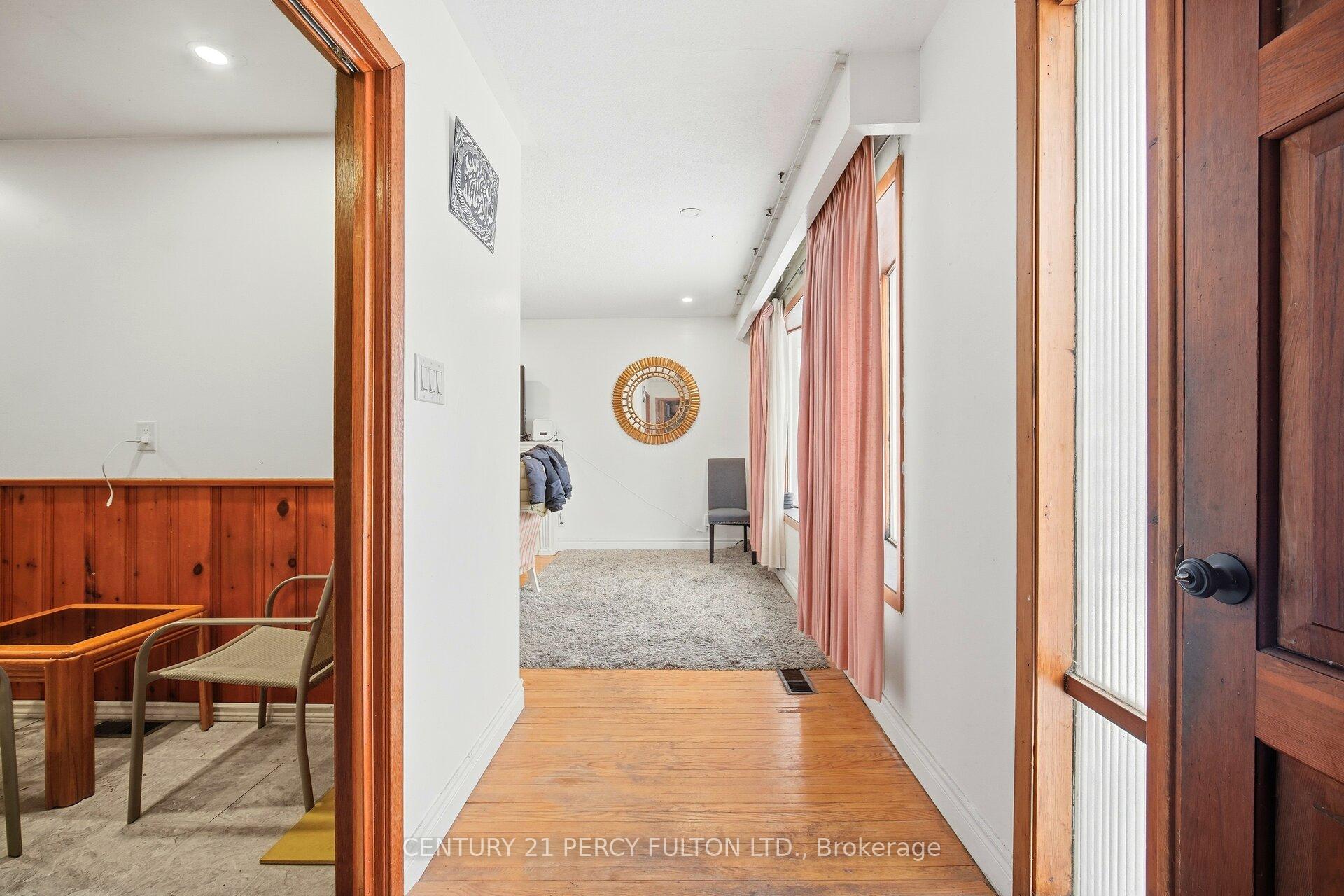 Photo 2 of 325 Dyson Road, Pickering, Rosebank — HOMEH