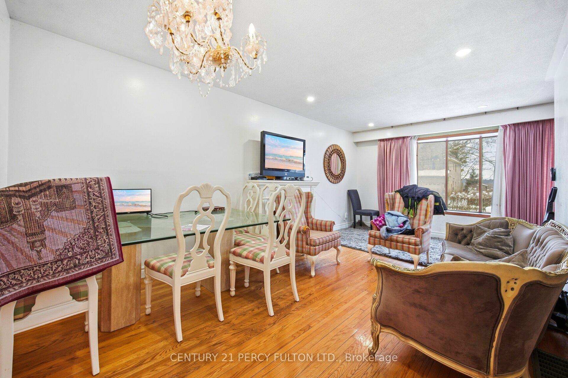 Photo 3 of 325 Dyson Road, Pickering, Rosebank — HOMEH