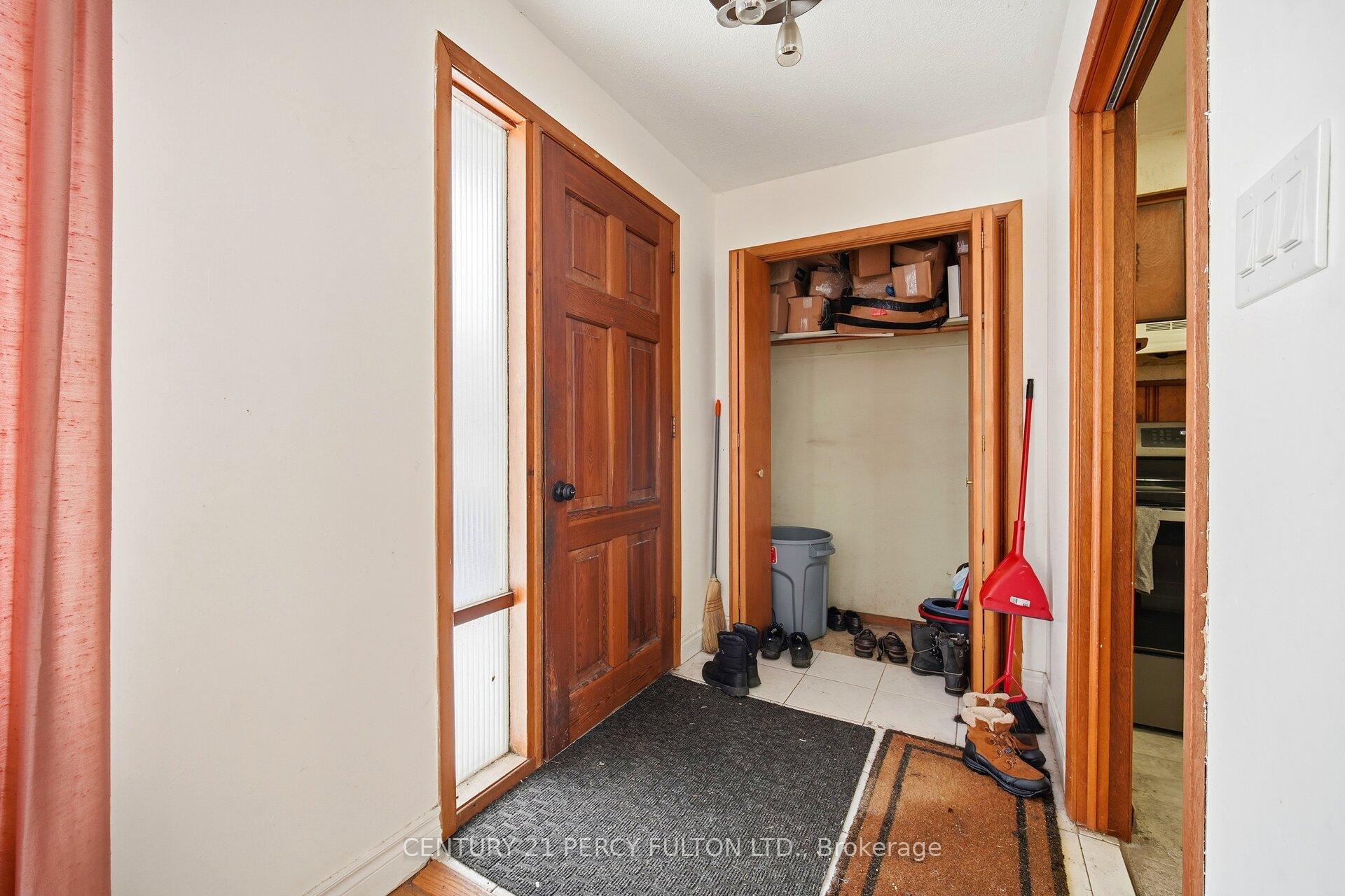 Photo 4 of 325 Dyson Road, Pickering, Rosebank — HOMEH