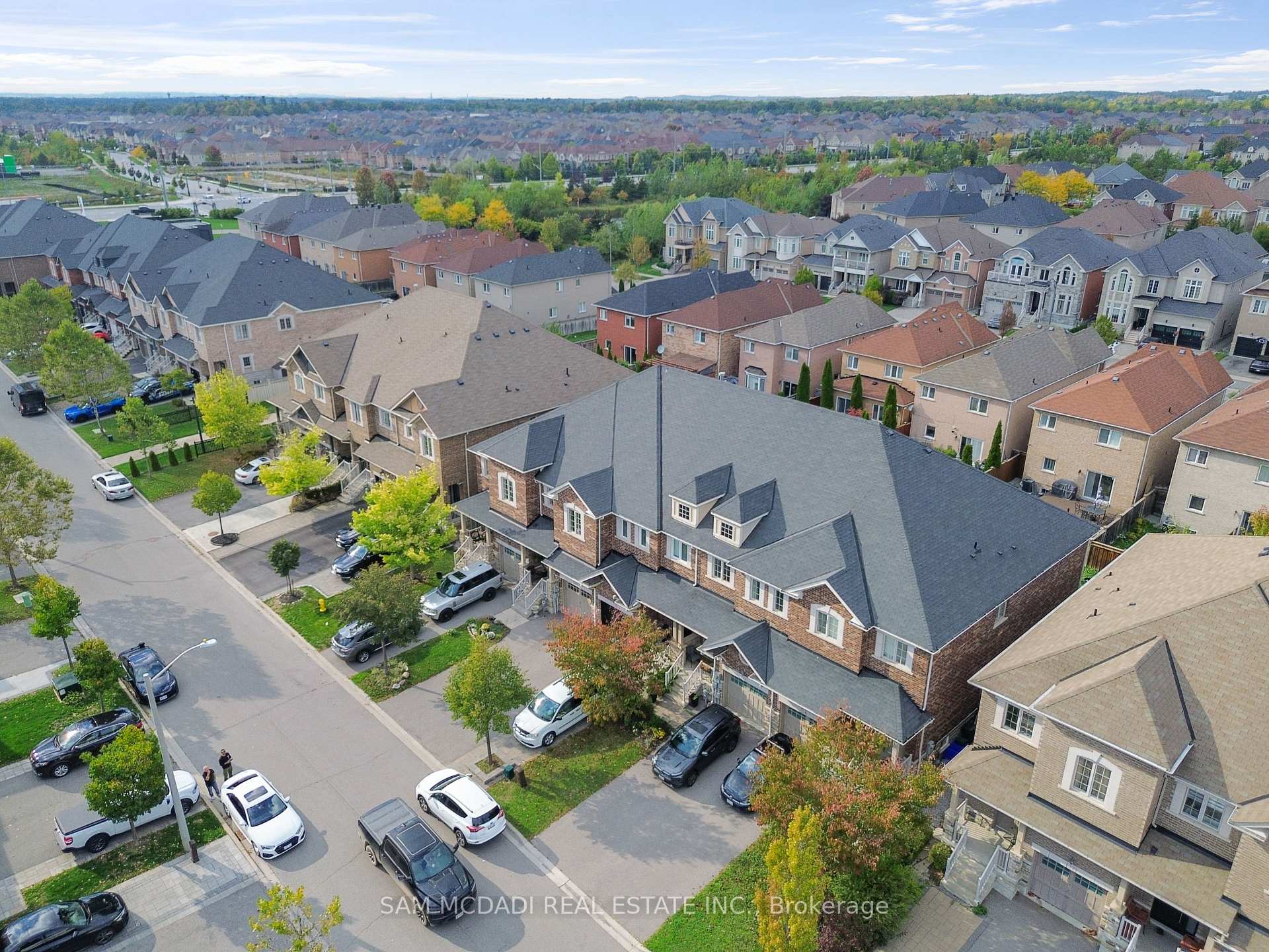 Photo 35 of 30 Zachary Place, Vaughan, Vellore Village — HOMEH