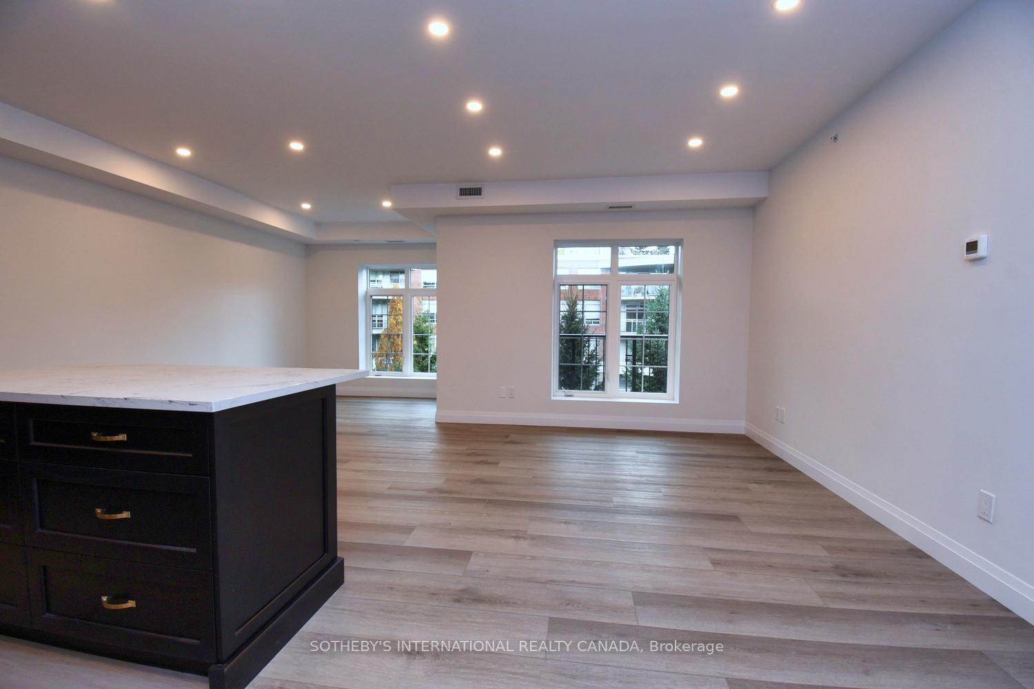 Photo 13 of Unit 306, 153 Wilson, Hamilton, Ancaster — HOMEH