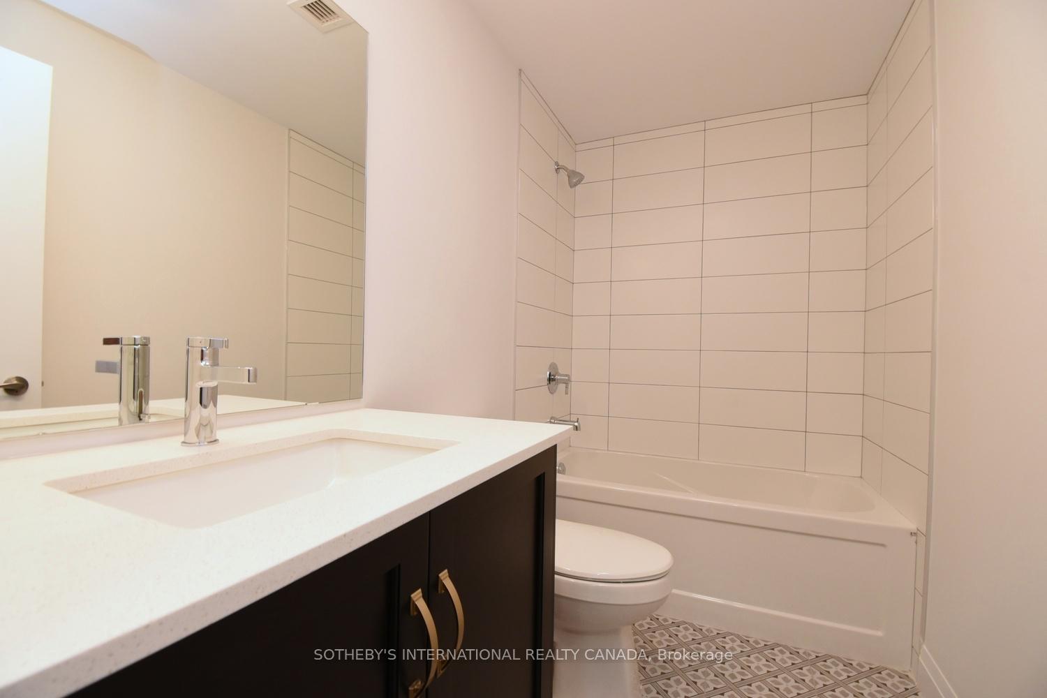 Photo 20 of Unit 306, 153 Wilson, Hamilton, Ancaster — HOMEH