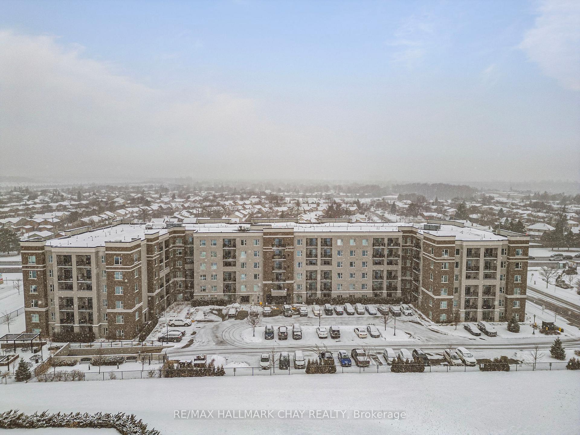 Photo 2 of Unit 622, 610 Farmstead Drive, Milton, Willmott — HOMEH