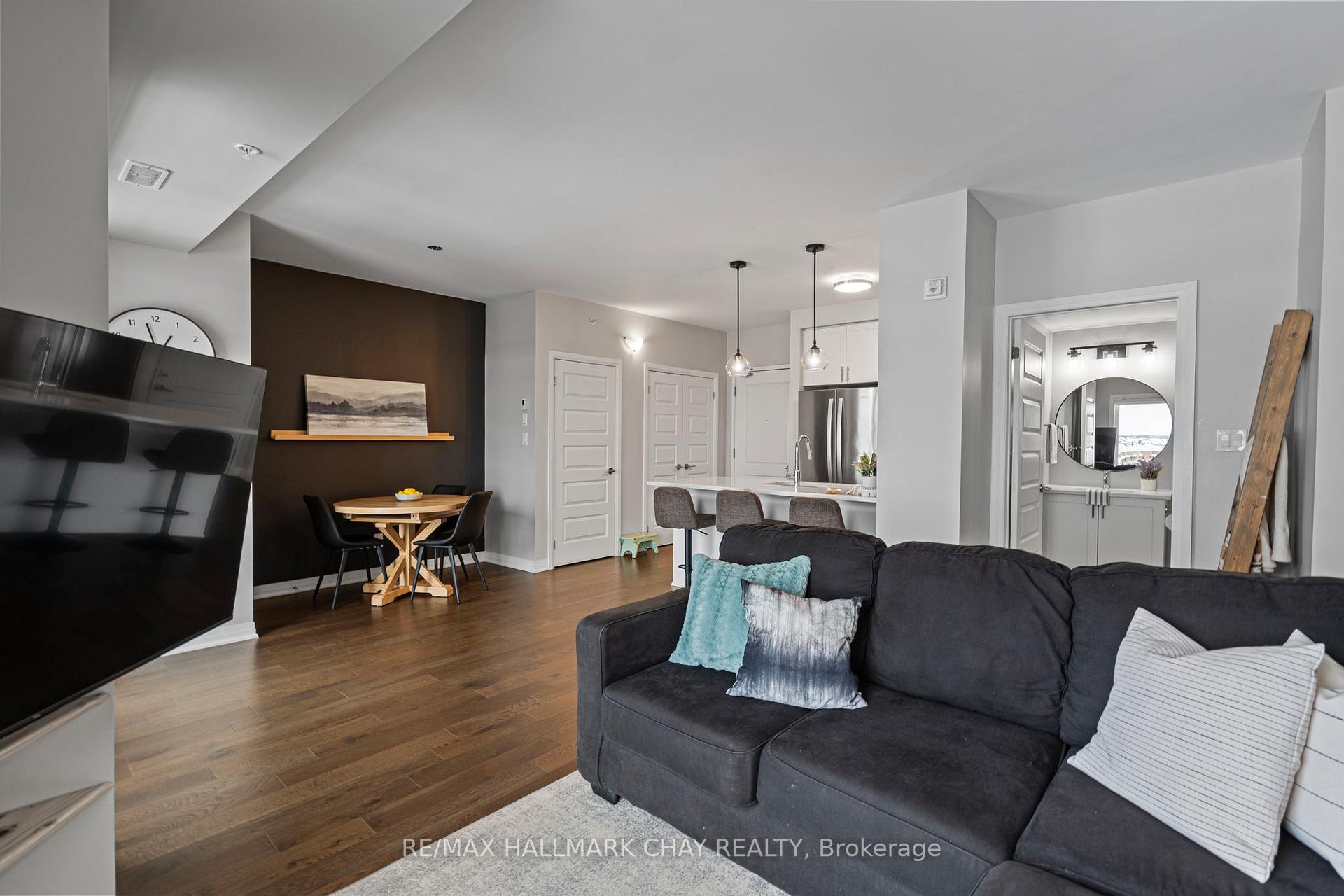 Photo 11 of Unit 622, 610 Farmstead Drive, Milton, Willmott — HOMEH