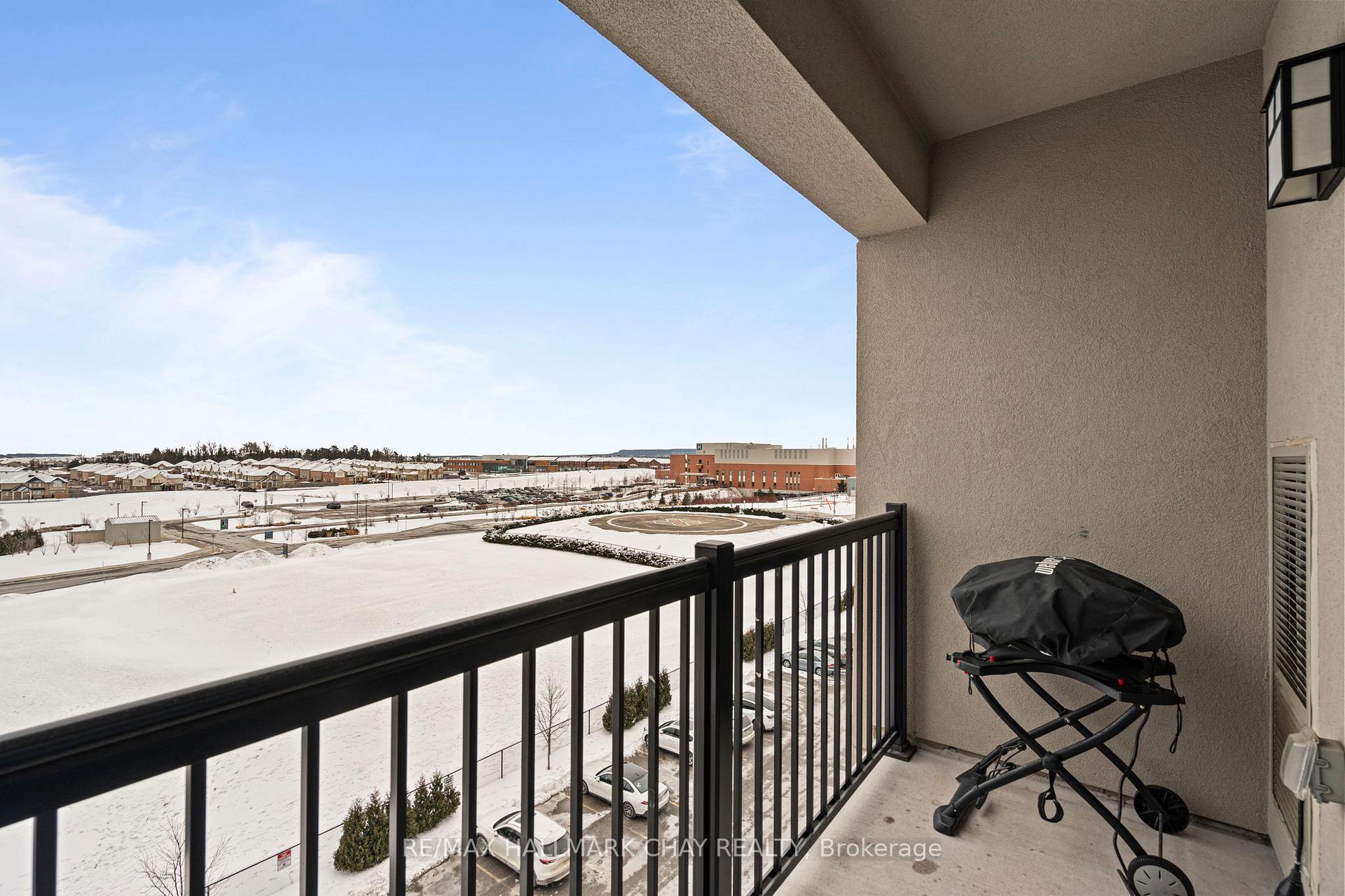 Photo 23 of Unit 622, 610 Farmstead Drive, Milton, Willmott — HOMEH
