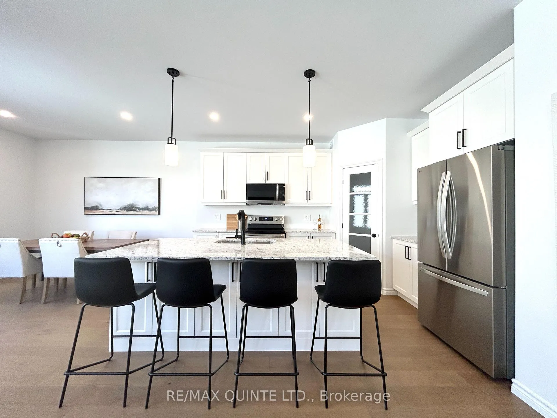 Photo 3 of Unit A, 77 Athabaska Drive, Belleville, Thurlow Ward — HOMEH