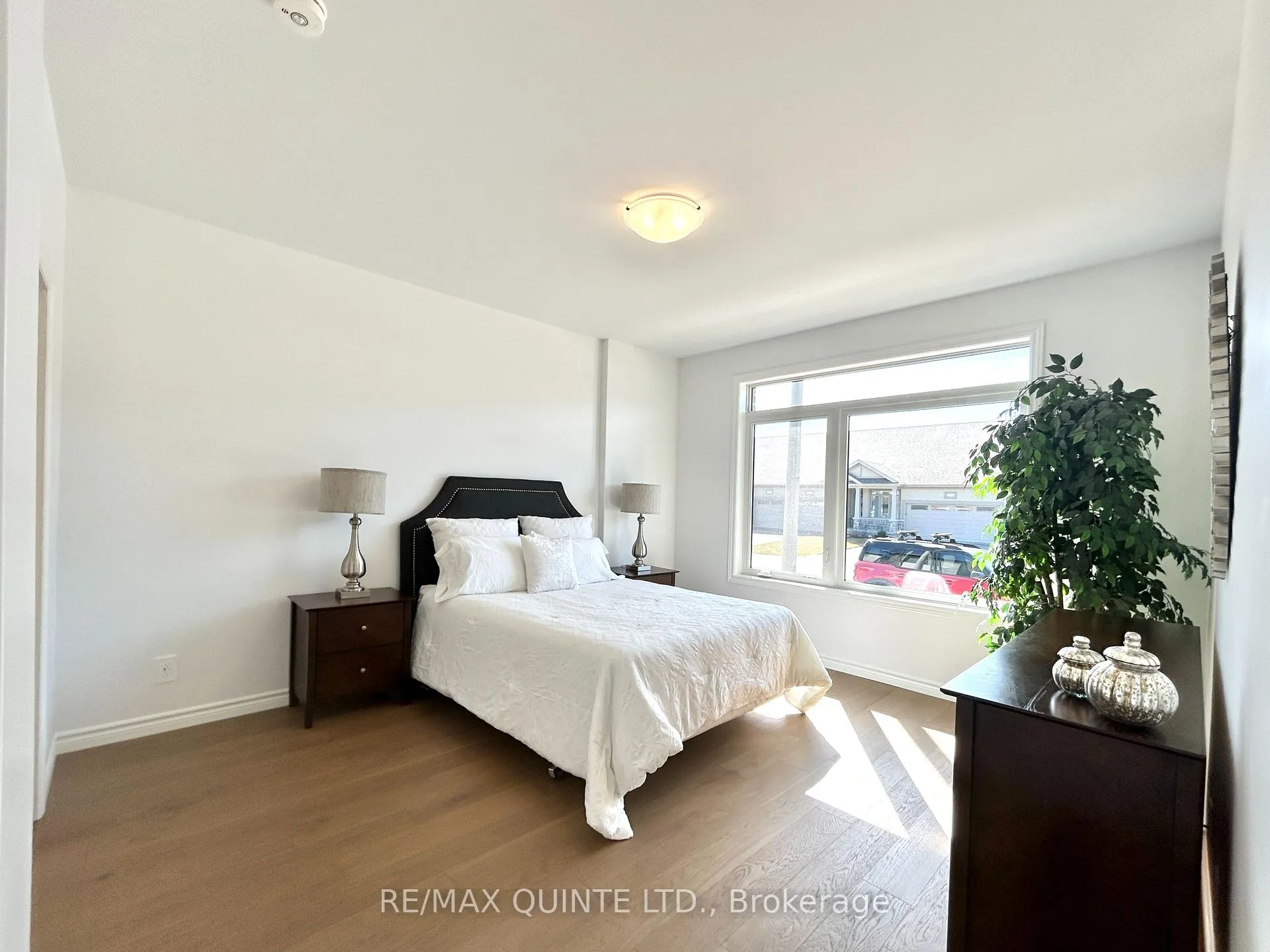 Photo 9 of Unit A, 77 Athabaska Drive, Belleville, Thurlow Ward — HOMEH