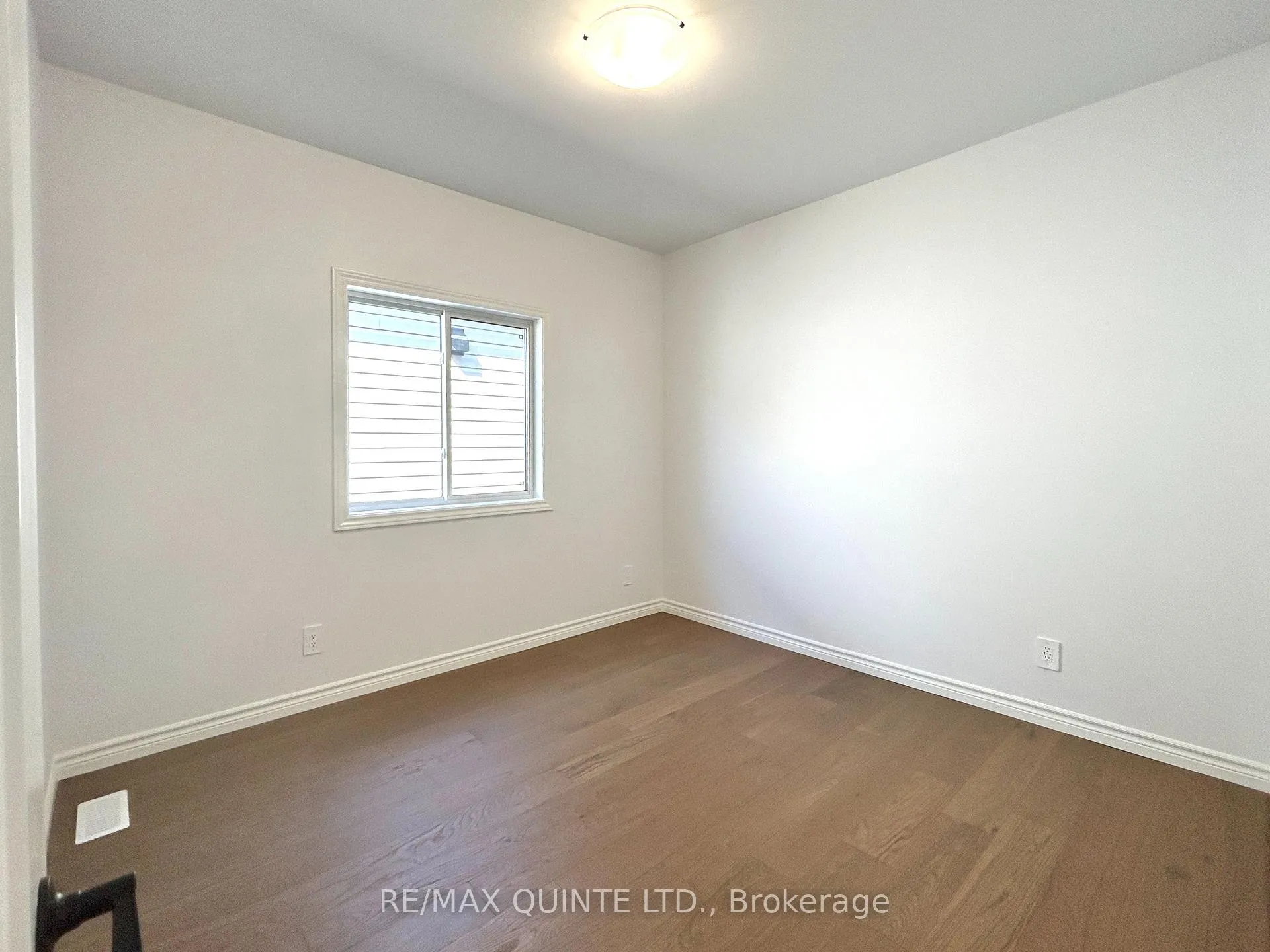 Photo 12 of Unit A, 77 Athabaska Drive, Belleville, Thurlow Ward — HOMEH