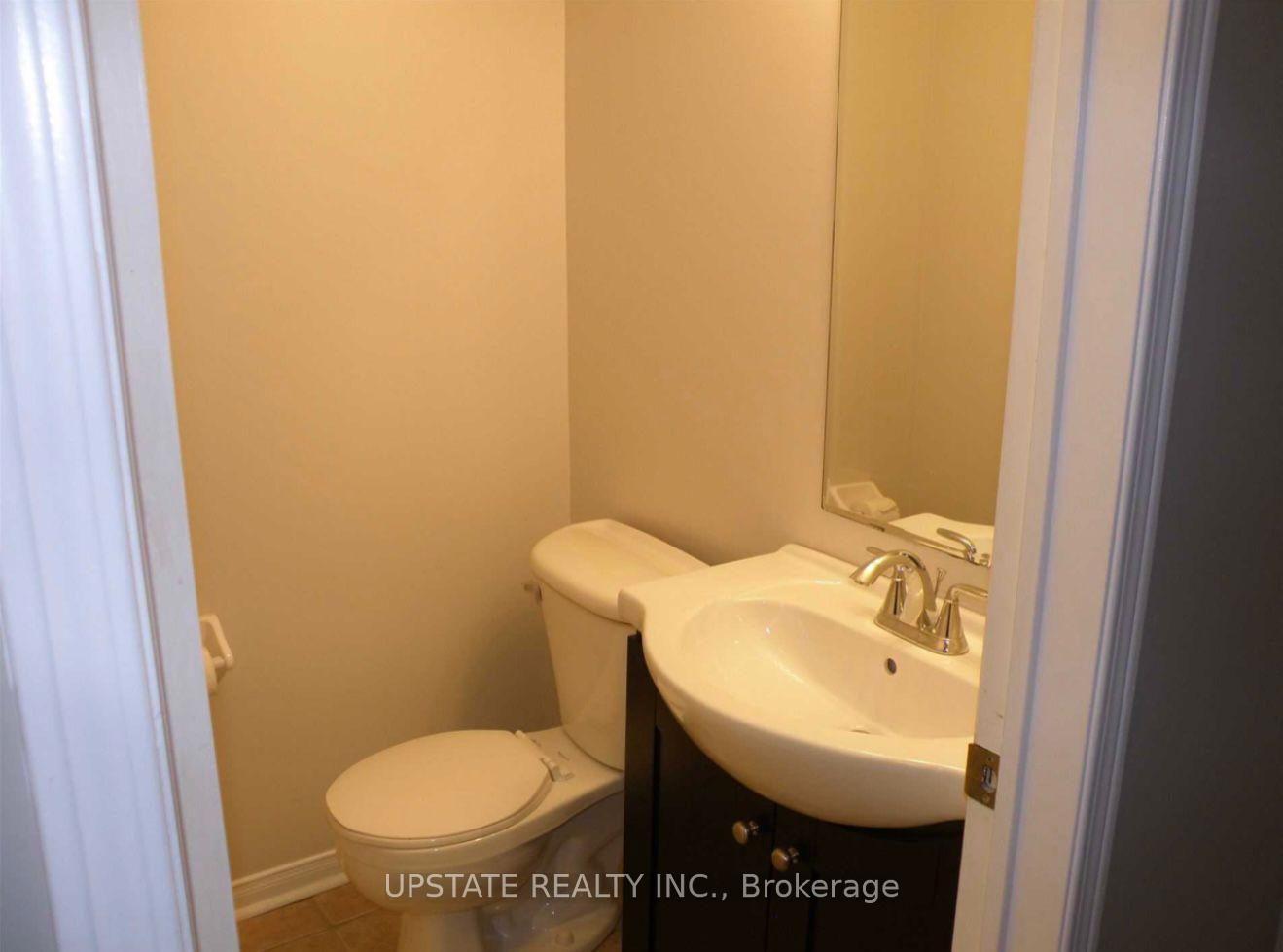 Photo 5 of 36 Oban Road, Brampton, Fletcher's Creek South — HOMEH
