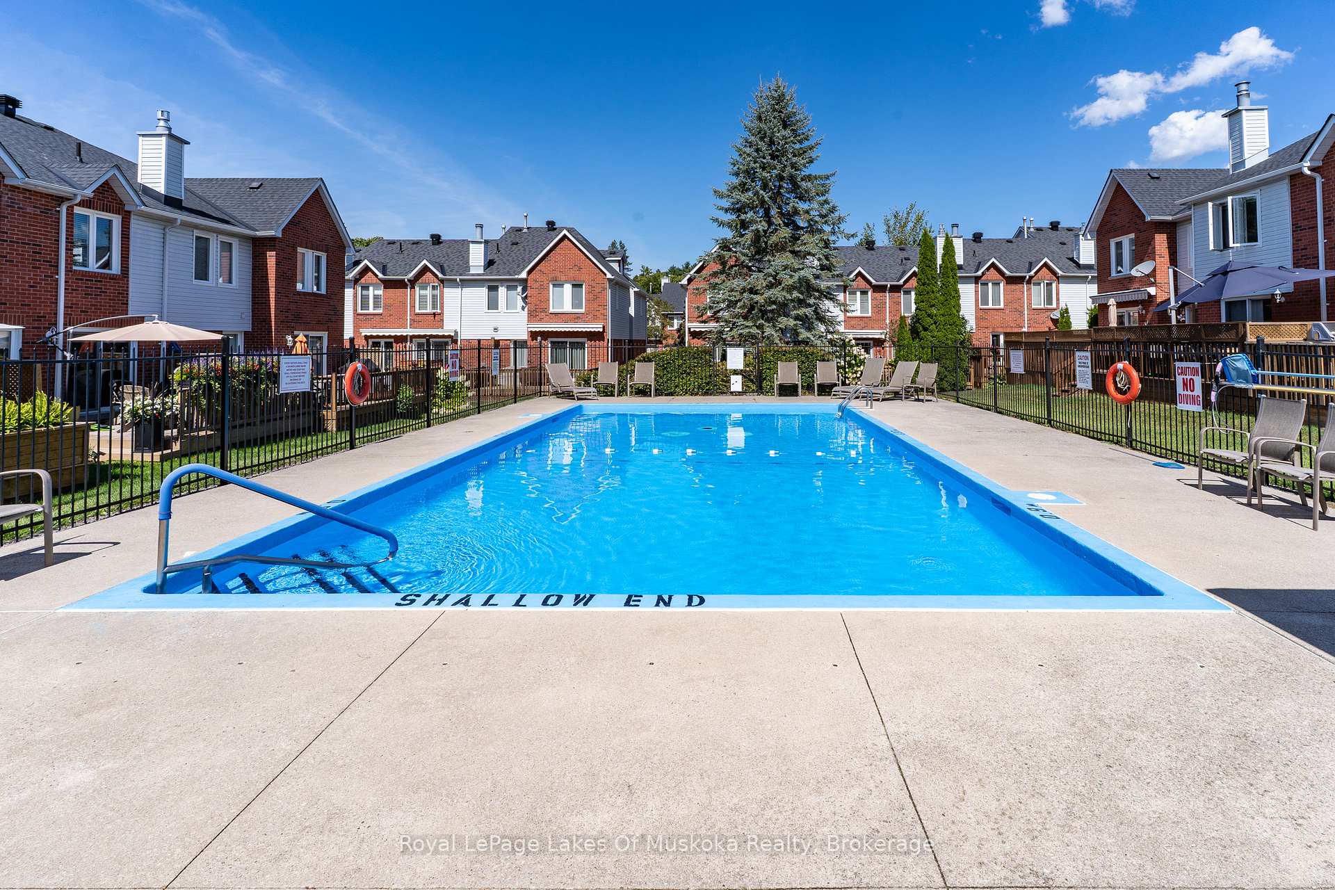 Photo 3 of 50 Shoreline Drive, Bracebridge, Macaulay — HOMEH