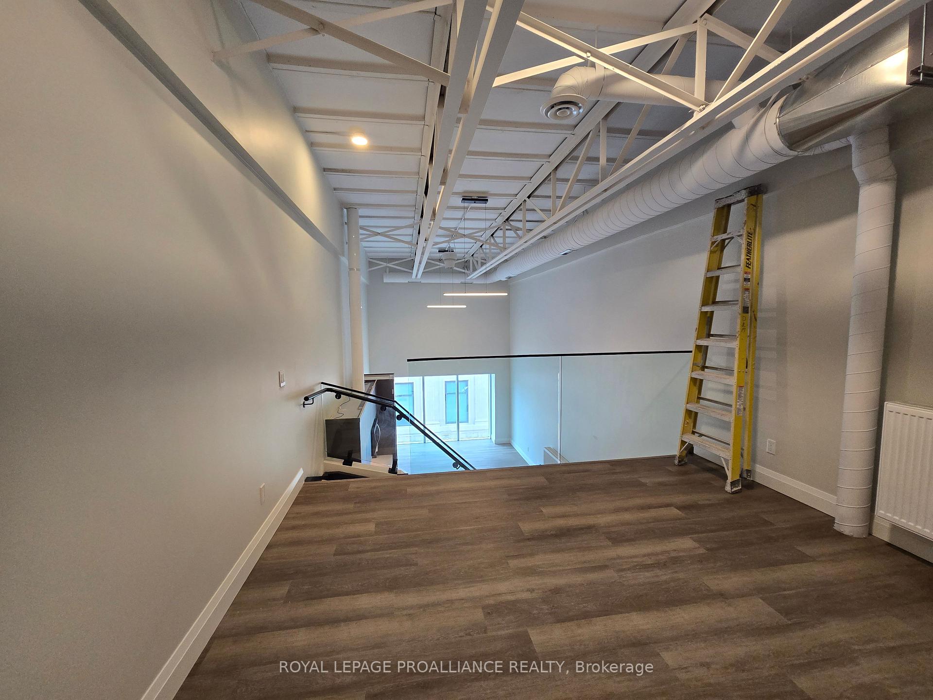 Photo 8 of Unit 206, 241 Front Street, Belleville, Belleville Ward — HOMEH