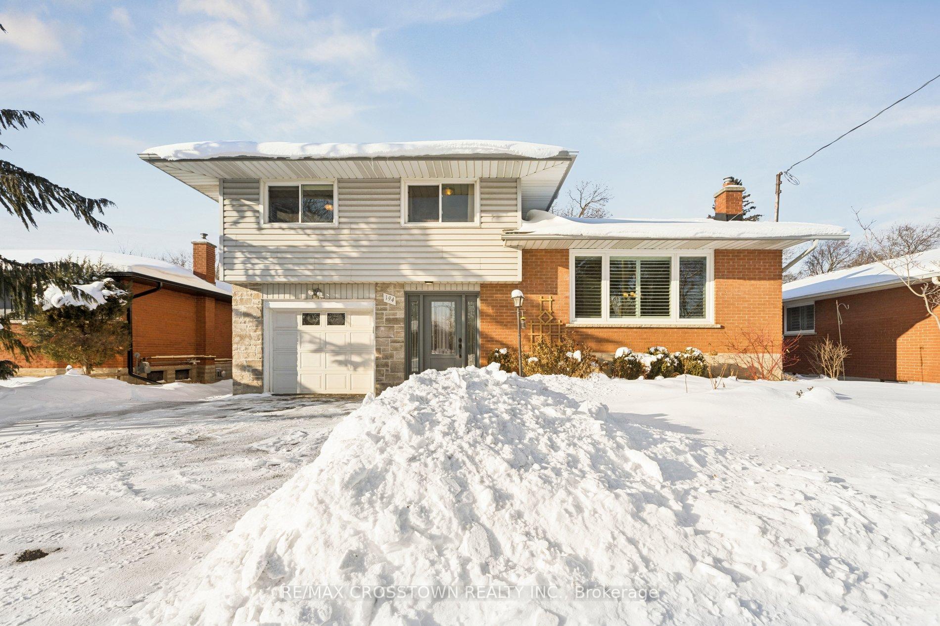 Photo 1 of 194 Ross Avenue, Kitchener — HOMEH