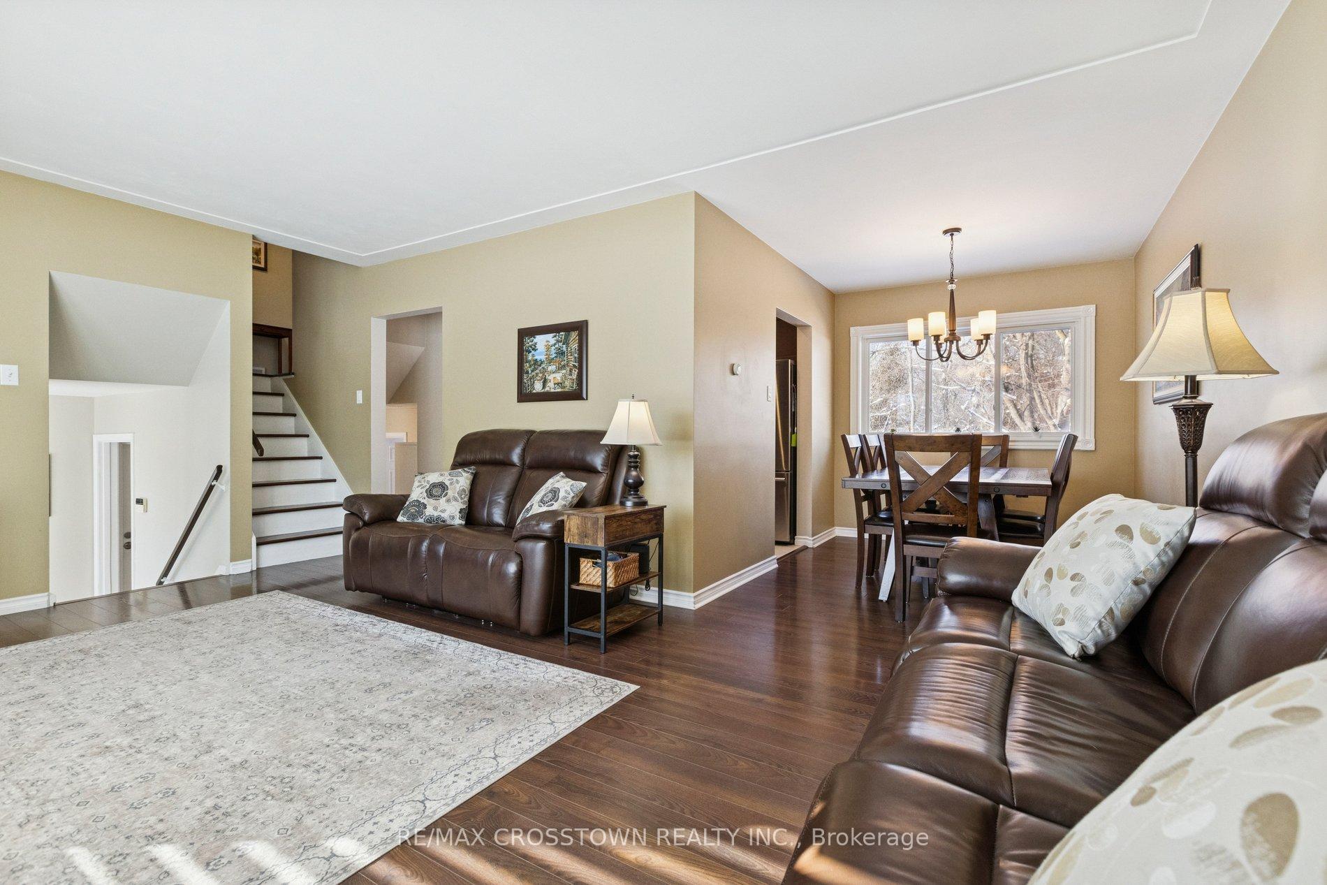 Photo 9 of 194 Ross Avenue, Kitchener — HOMEH