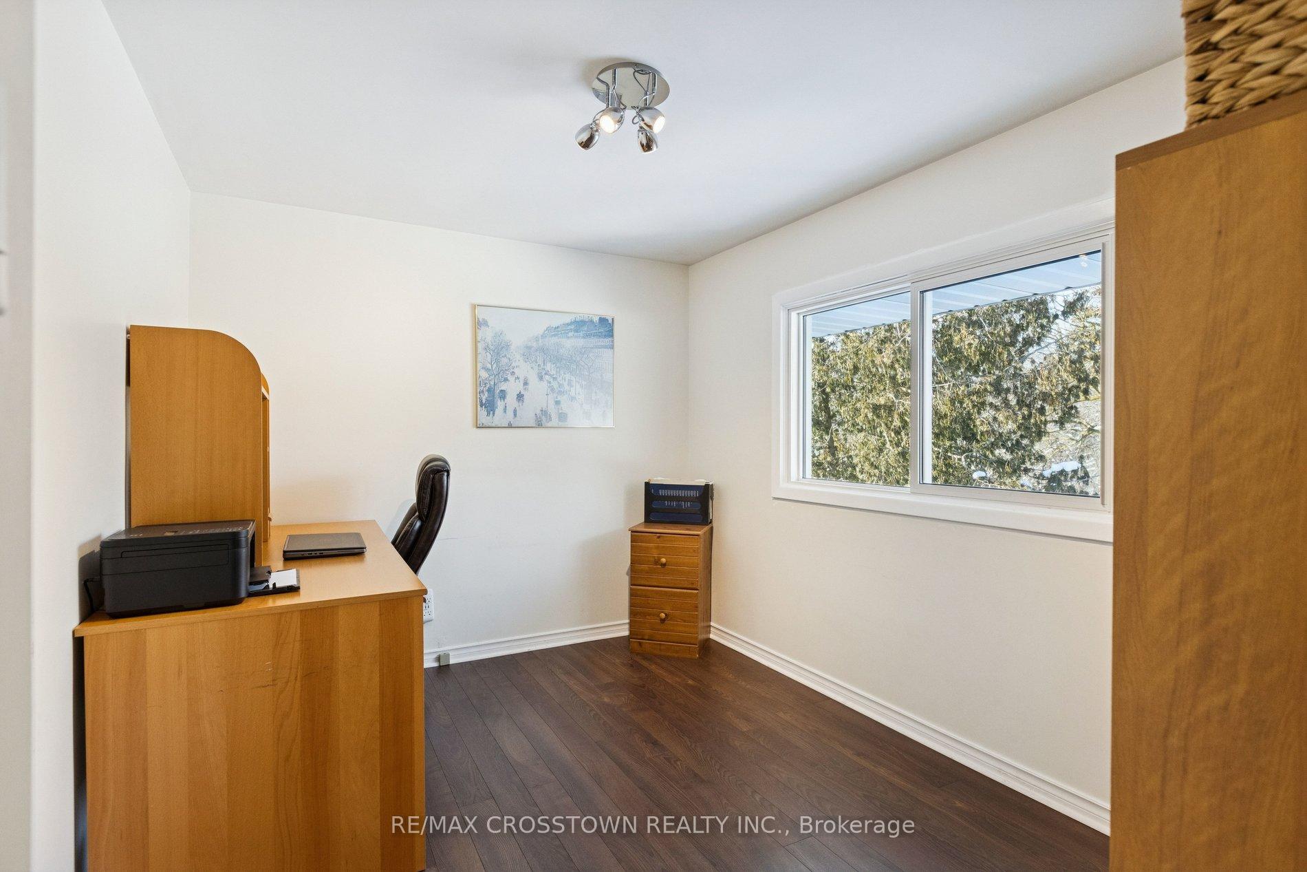 Photo 20 of 194 Ross Avenue, Kitchener — HOMEH