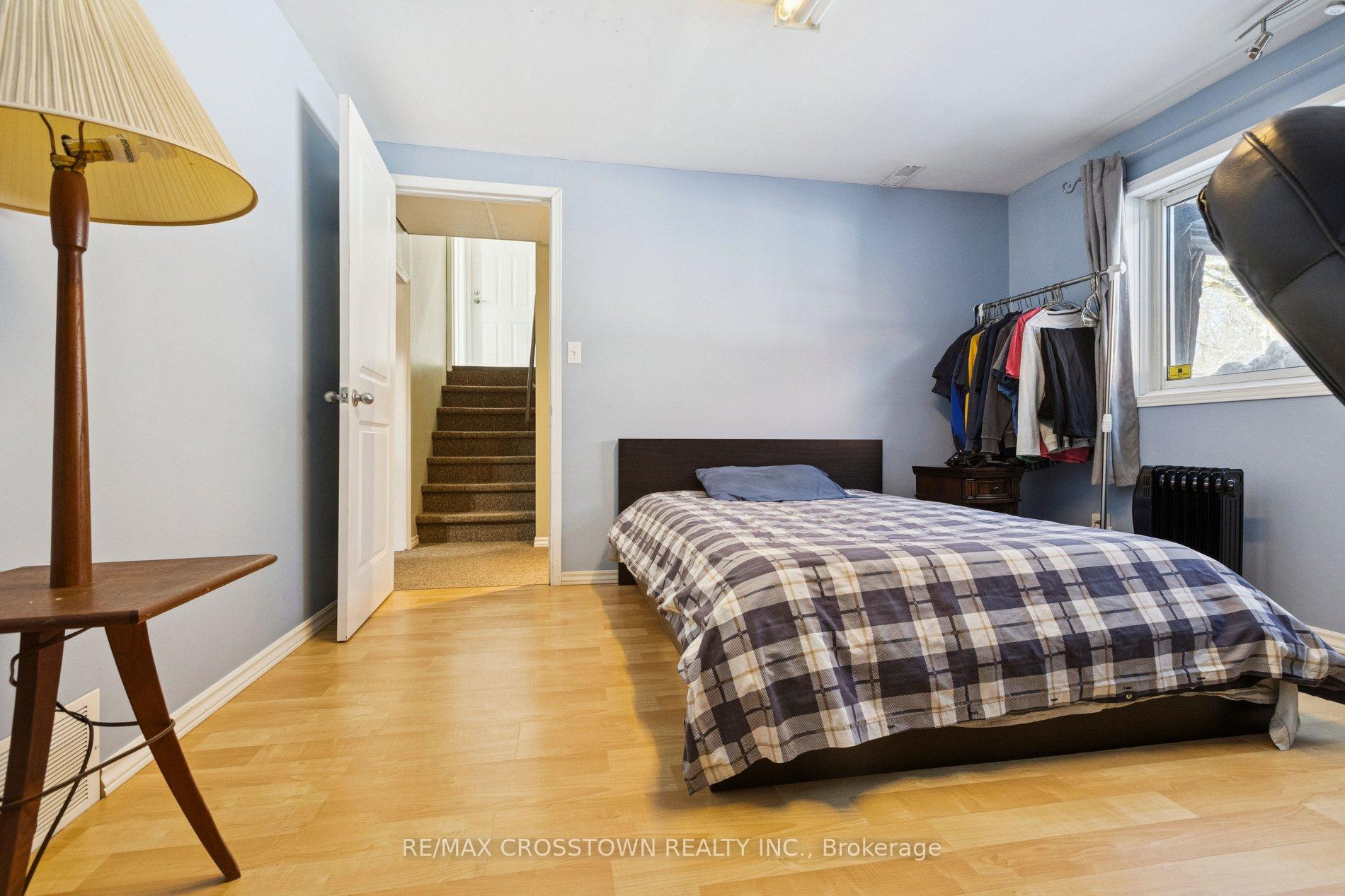Photo 28 of 194 Ross Avenue, Kitchener — HOMEH