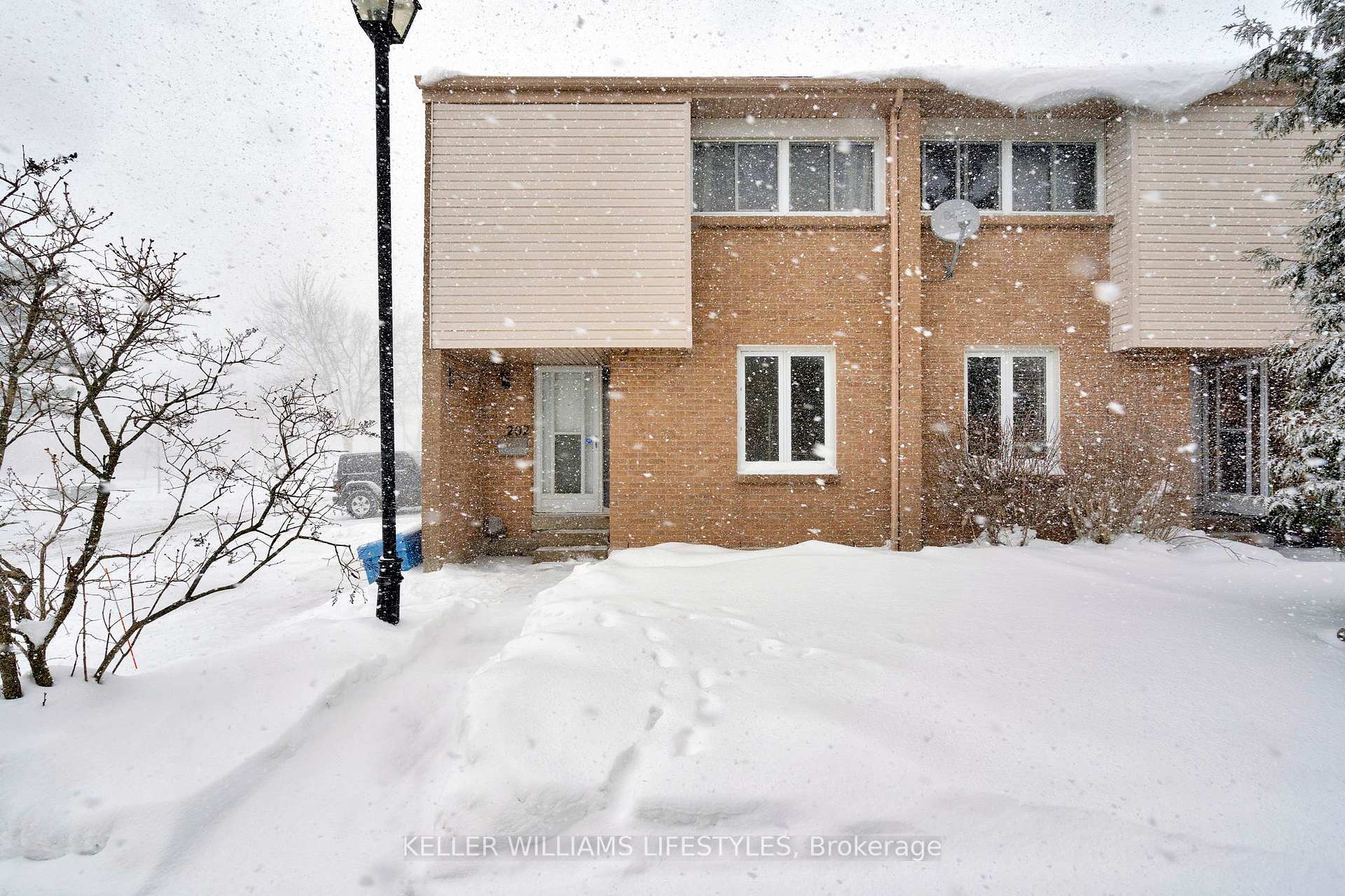 Photo 1 of Unit 202, 500 Osgoode Drive, London, South Y — HOMEH