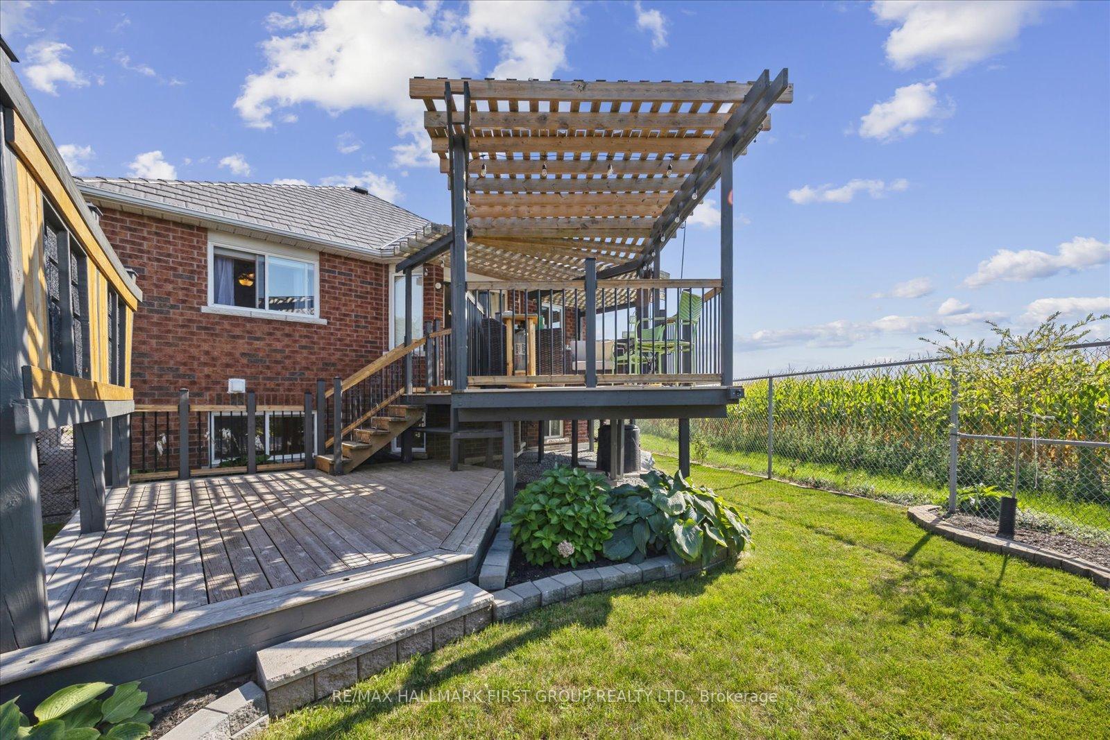 Photo 38 of 188 Padfield Drive, Clarington, Bowmanville — HOMEH