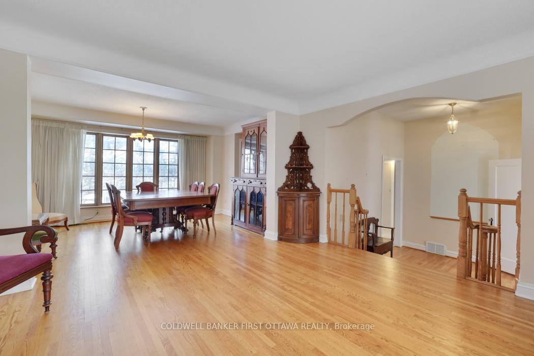 Photo 10 of 413 Island Park Drive, Ottawa, Ottawa West — HOMEH