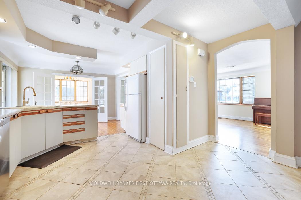 Photo 14 of 413 Island Park Drive, Ottawa, Ottawa West — HOMEH