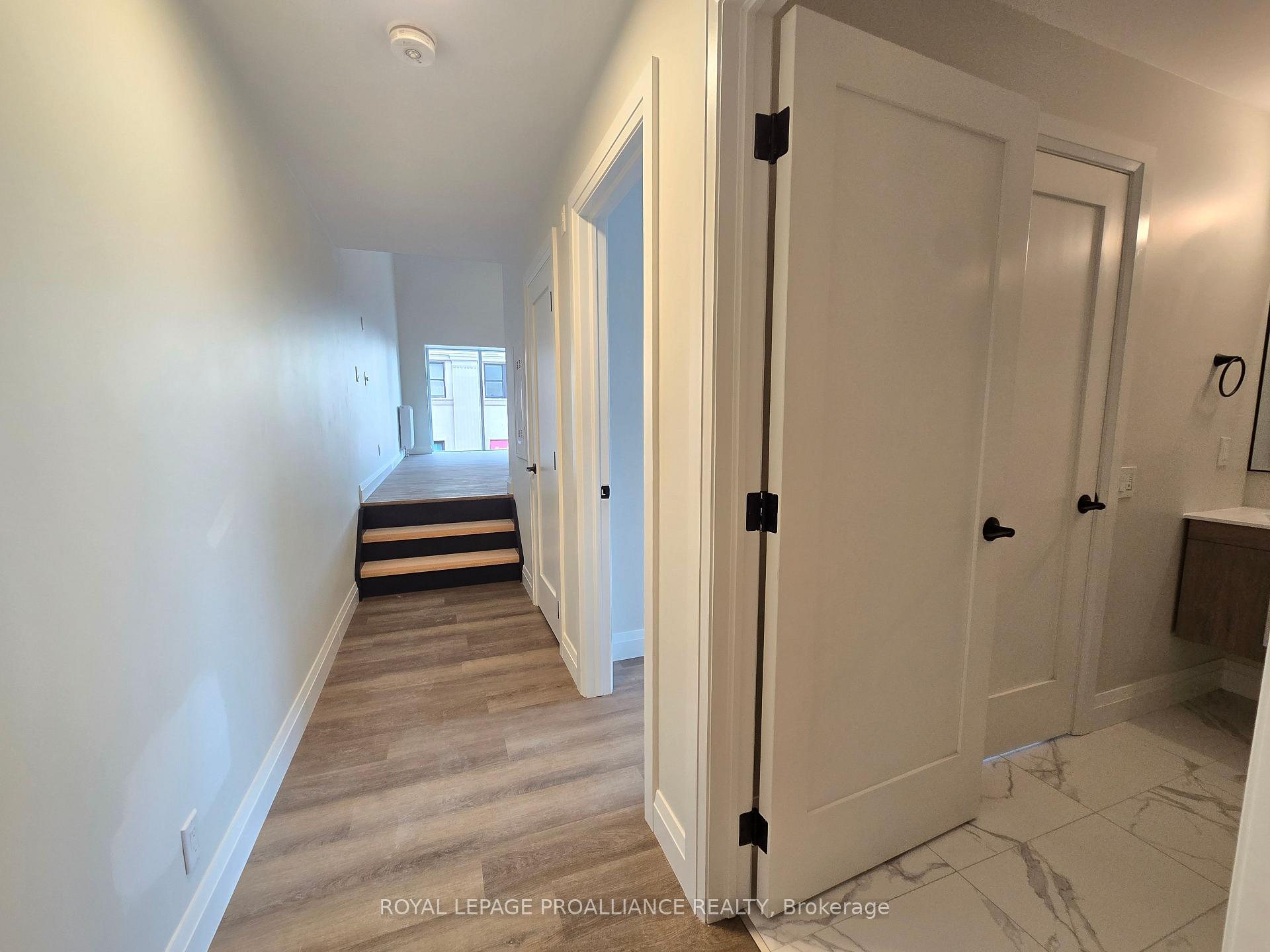 Photo 2 of Unit 207, 241 Front Street, Belleville, Belleville Ward — HOMEH