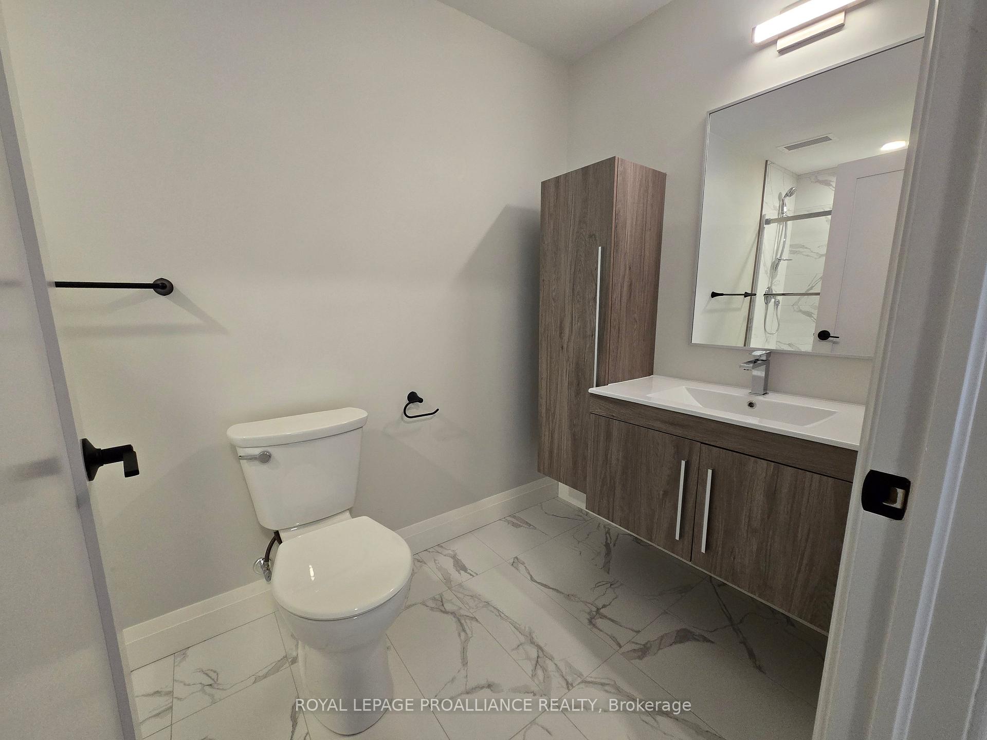 Photo 12 of Unit 207, 241 Front Street, Belleville, Belleville Ward — HOMEH