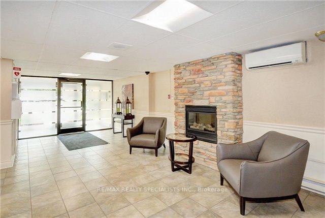 Photo 5 of Unit 801, 64 Benton Street, Kitchener, Cedar Hill — HOMEH