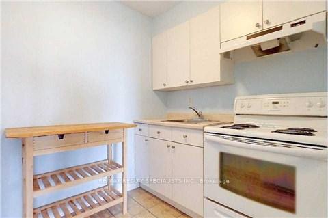Photo 10 of Unit 801, 64 Benton Street, Kitchener, Cedar Hill — HOMEH