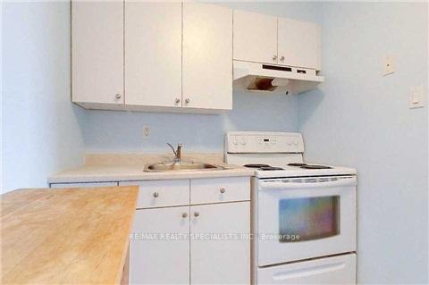 Photo 11 of Unit 801, 64 Benton Street, Kitchener, Cedar Hill — HOMEH