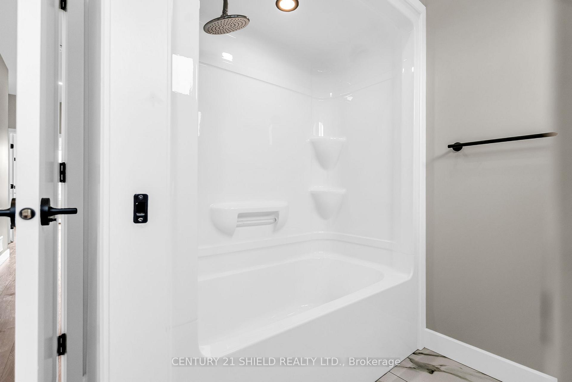 Photo 23 of 6831 Monument Way, South Glengarry, Lancaster — HOMEH