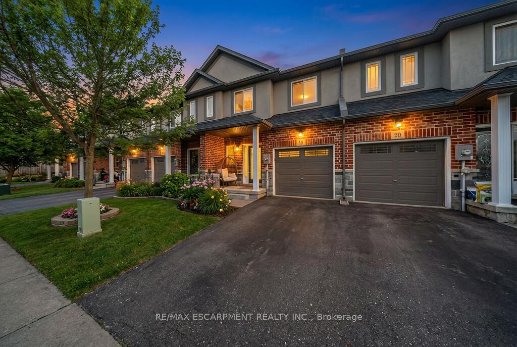 Photo 2 of Unit 19, 345 Glancaster Road, Hamilton, Villages of Glancaster — HOMEH