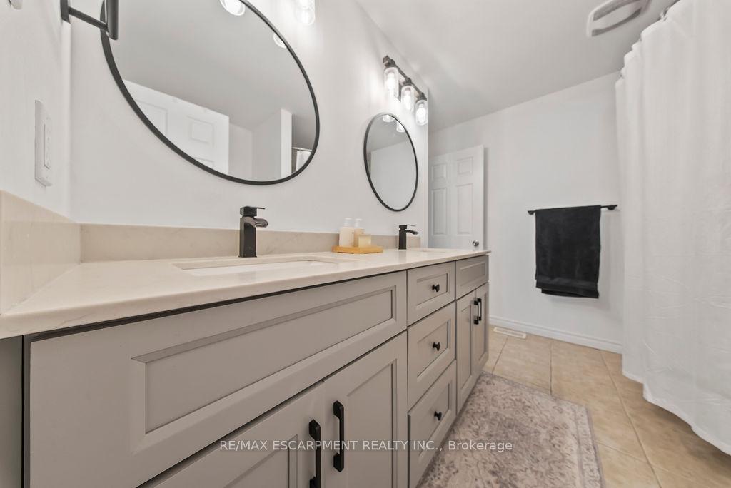 Photo 20 of Unit 19, 345 Glancaster Road, Hamilton, Villages of Glancaster — HOMEH